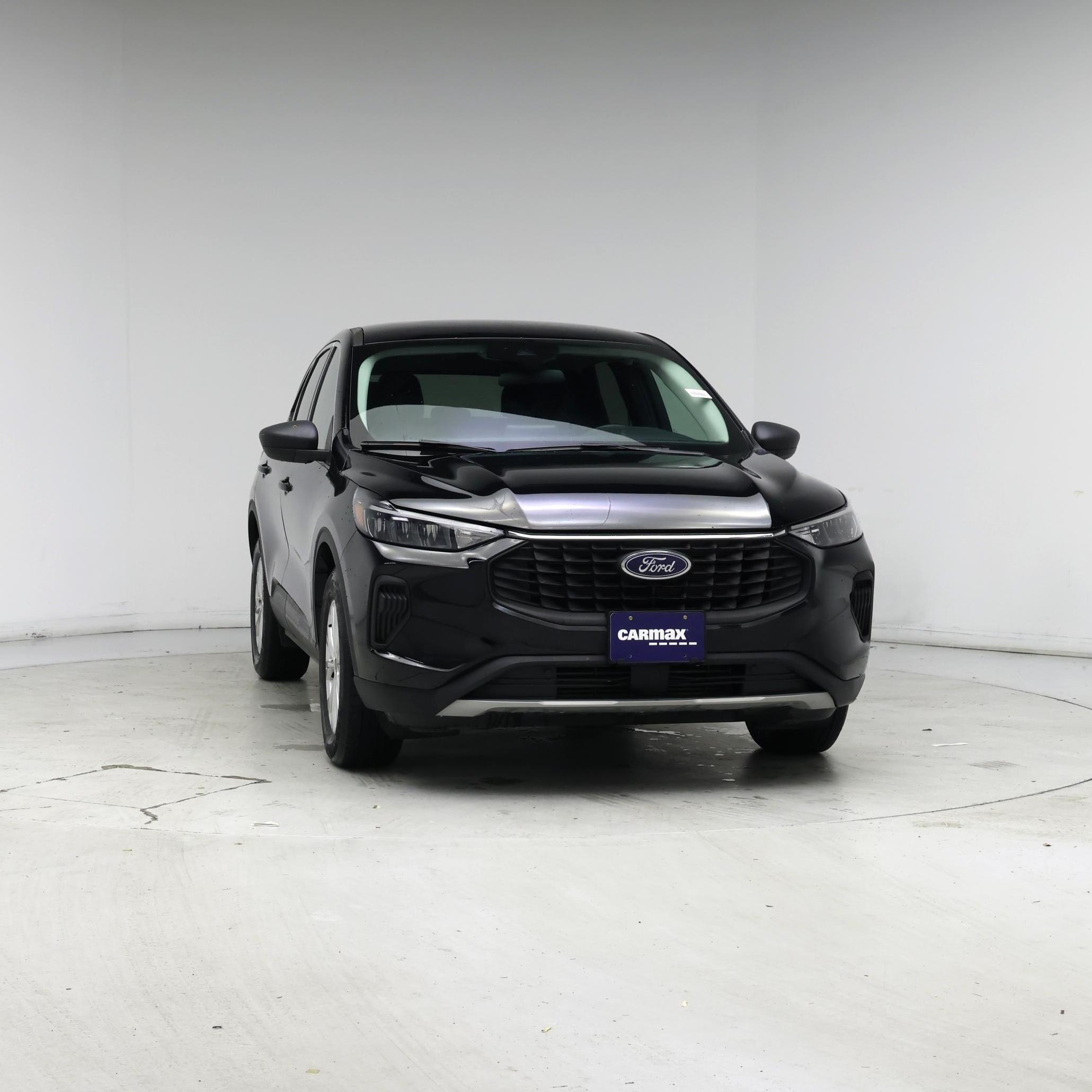 Thumbnail: 2023 Ford Escape - 5