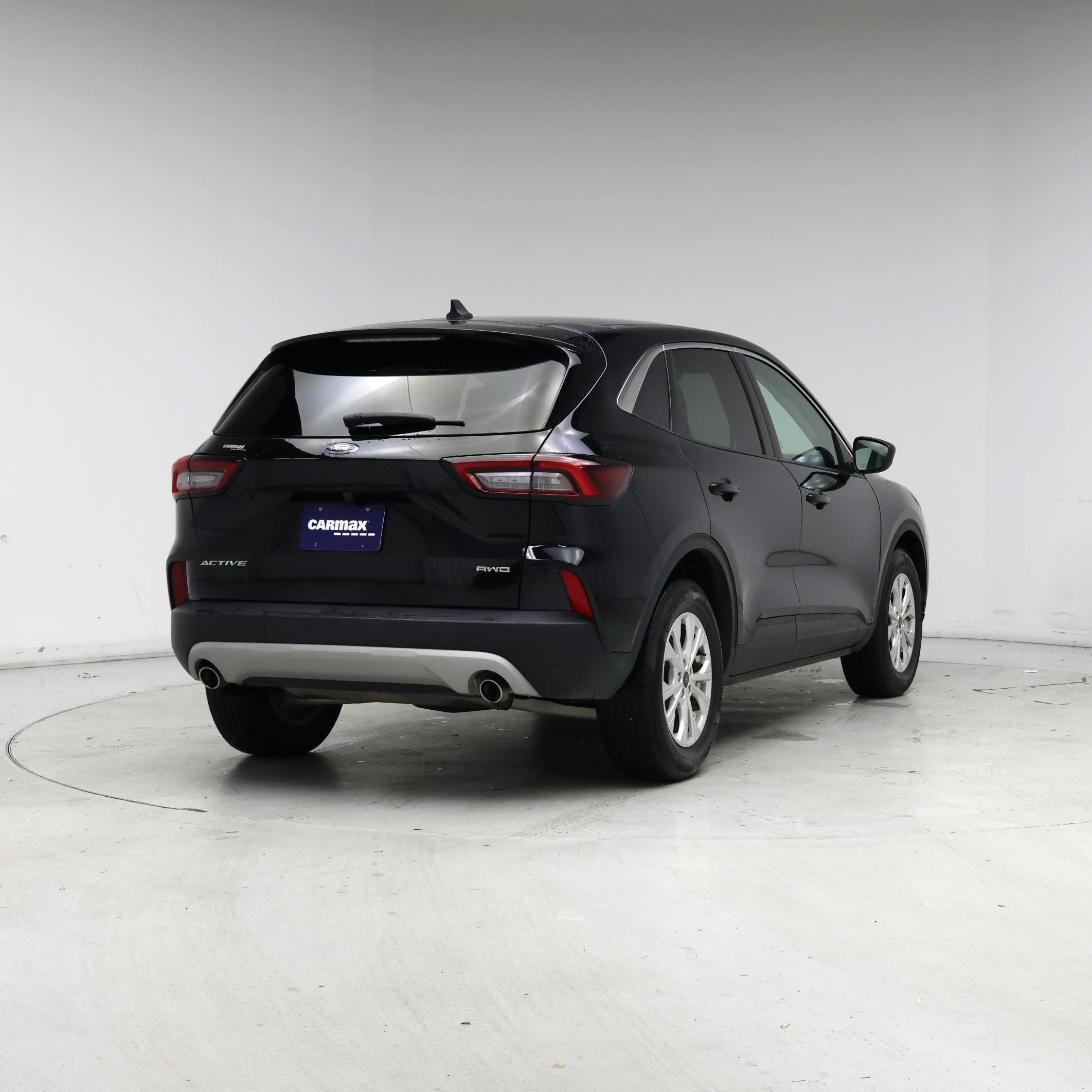 Thumbnail: 2023 Ford Escape - 8