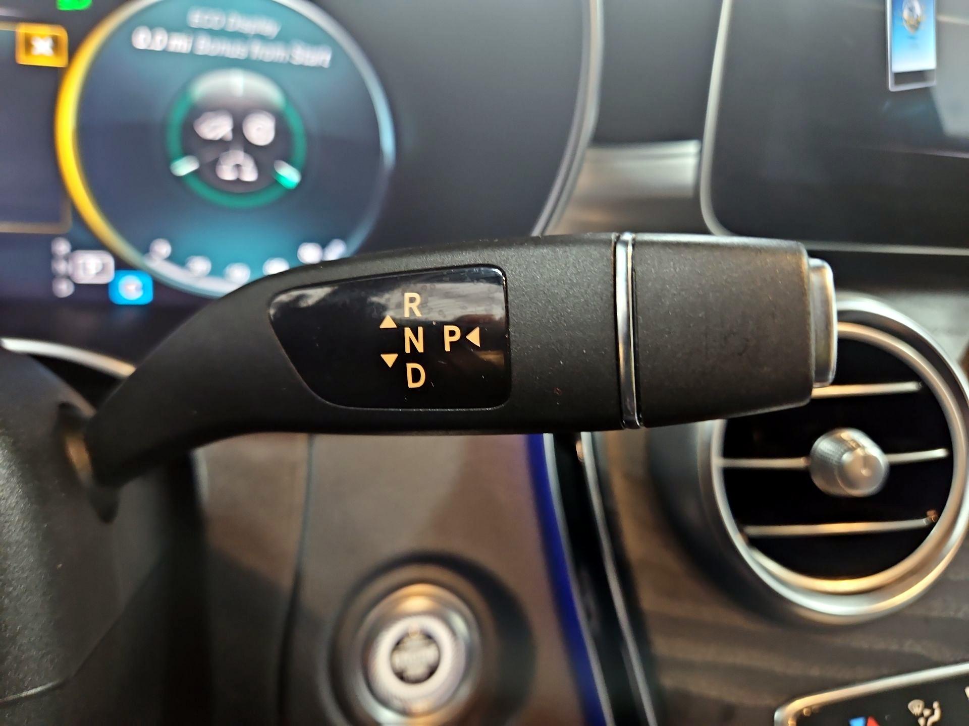 Thumbnail: 2021 Mercedes-Benz C-Class - 17