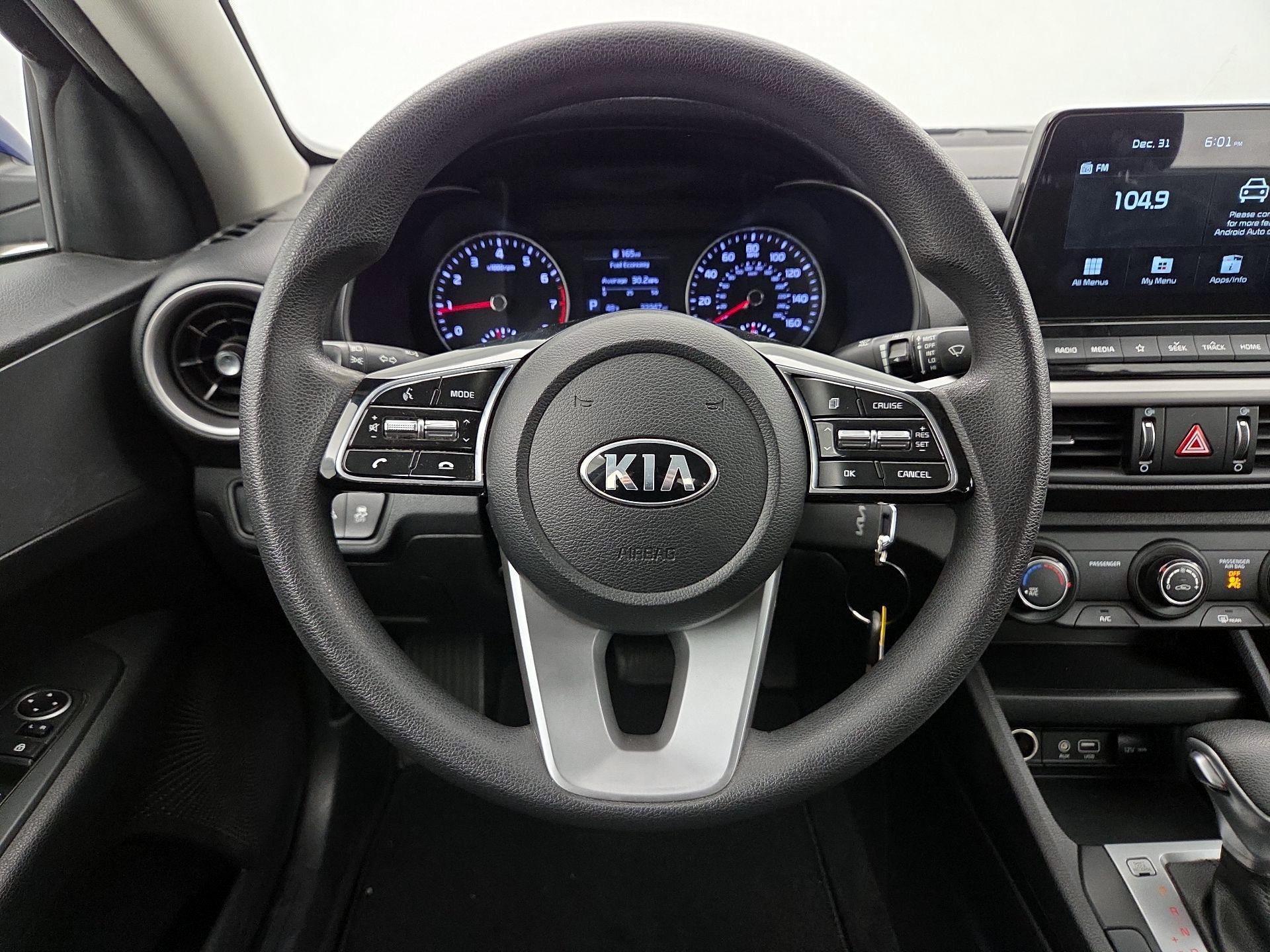 Thumbnail: 2021 Kia Forte - 10