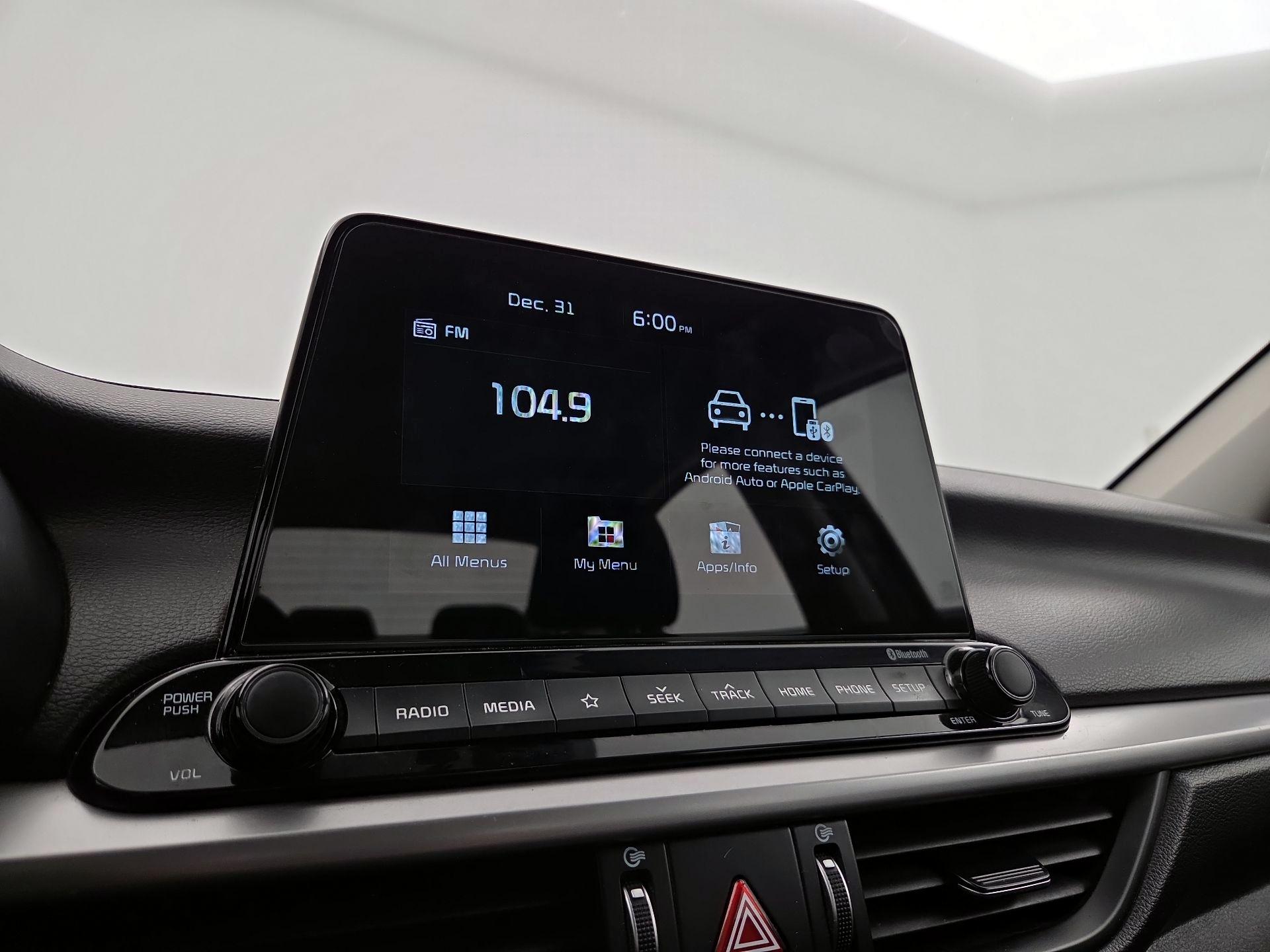 Thumbnail: 2021 Kia Forte - 15