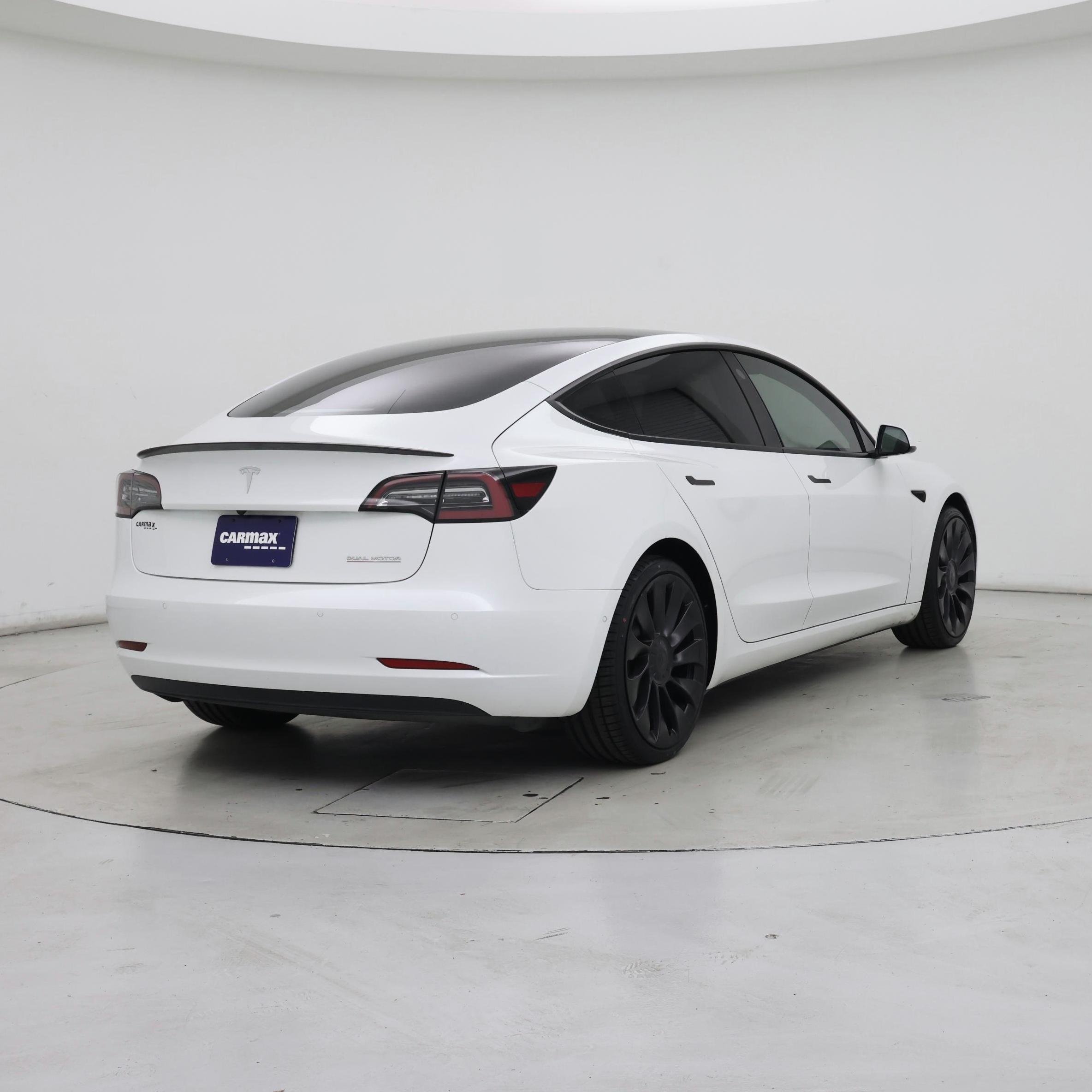 Thumbnail: 2022 Tesla Model 3 - 8