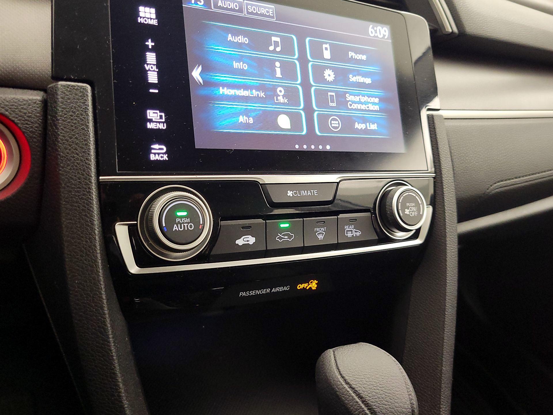 Thumbnail: 2016 Honda Civic - 16