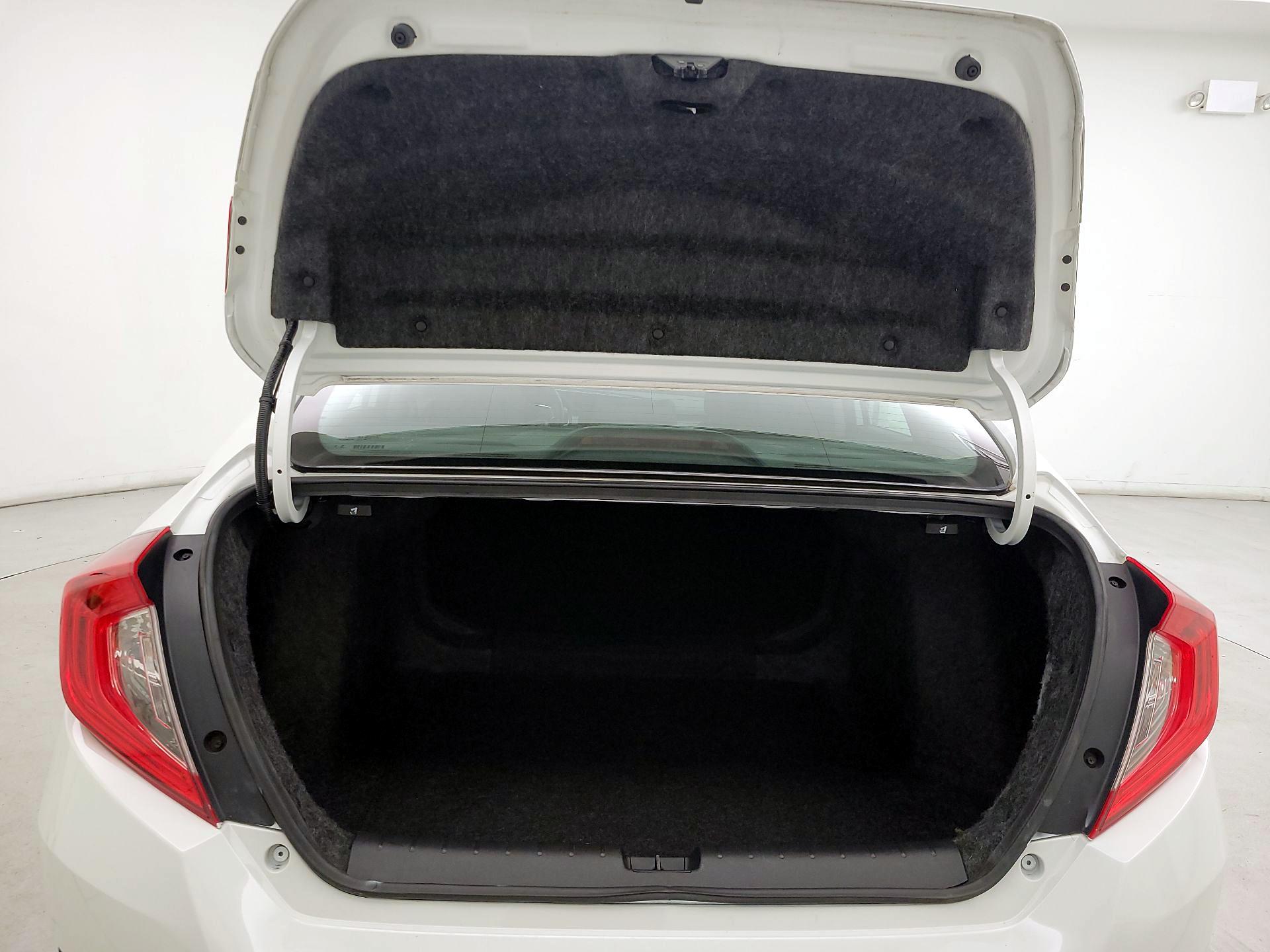 Thumbnail: 2016 Honda Civic - 20