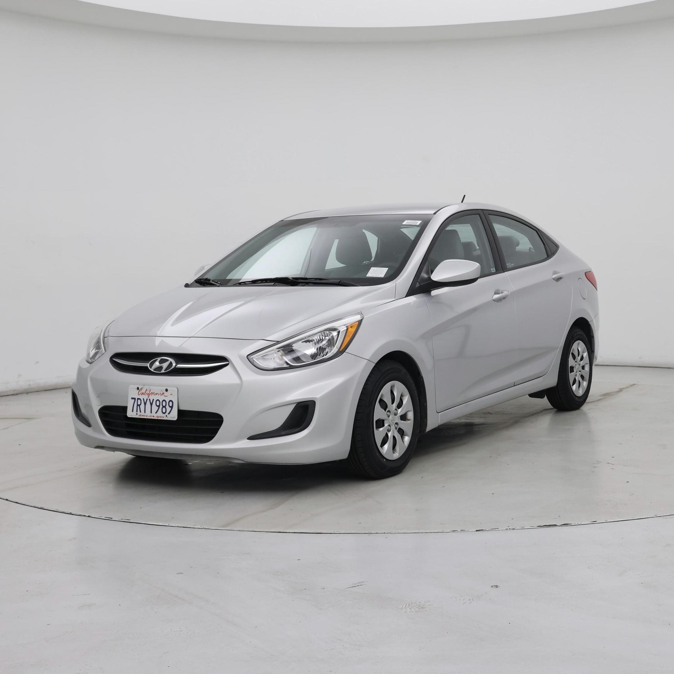 Thumbnail: 2016 Hyundai Accent - 4