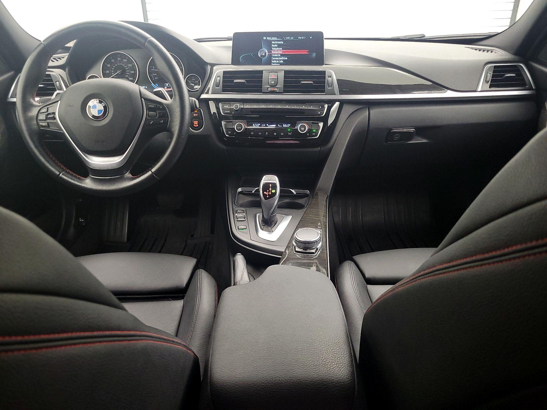 Thumbnail: 2016 BMW 3 Series - 9