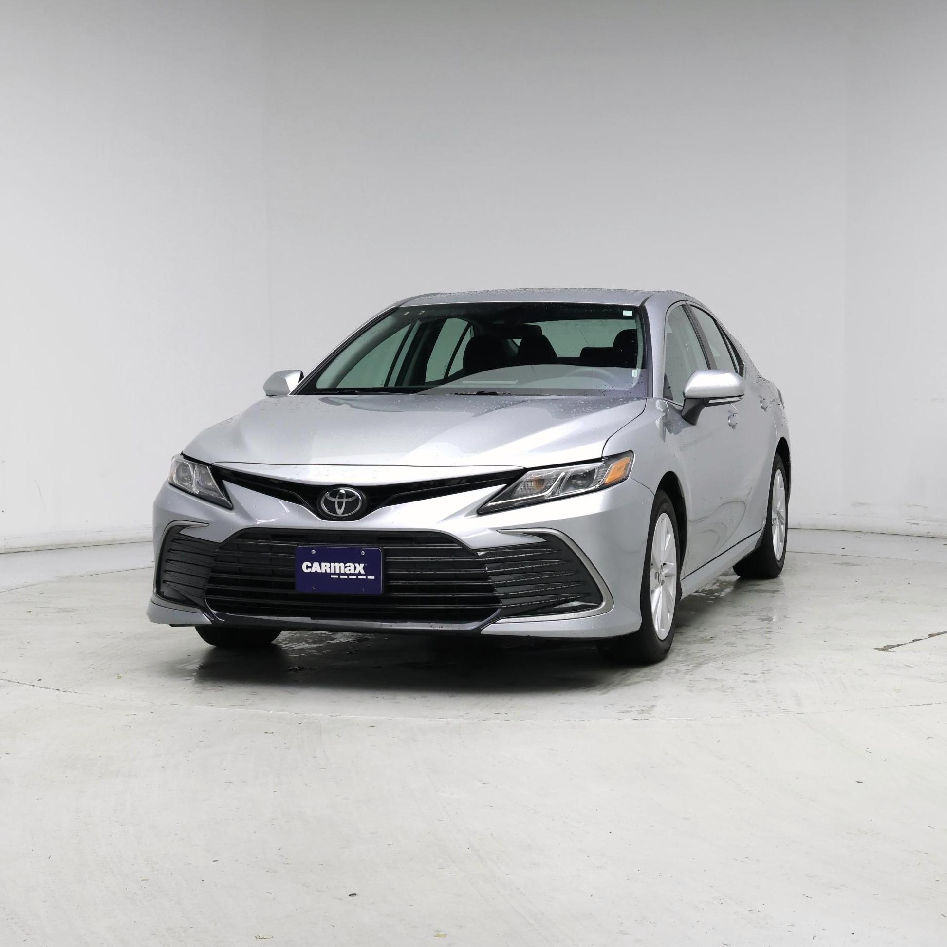 Thumbnail: 2022 Toyota Camry - 4