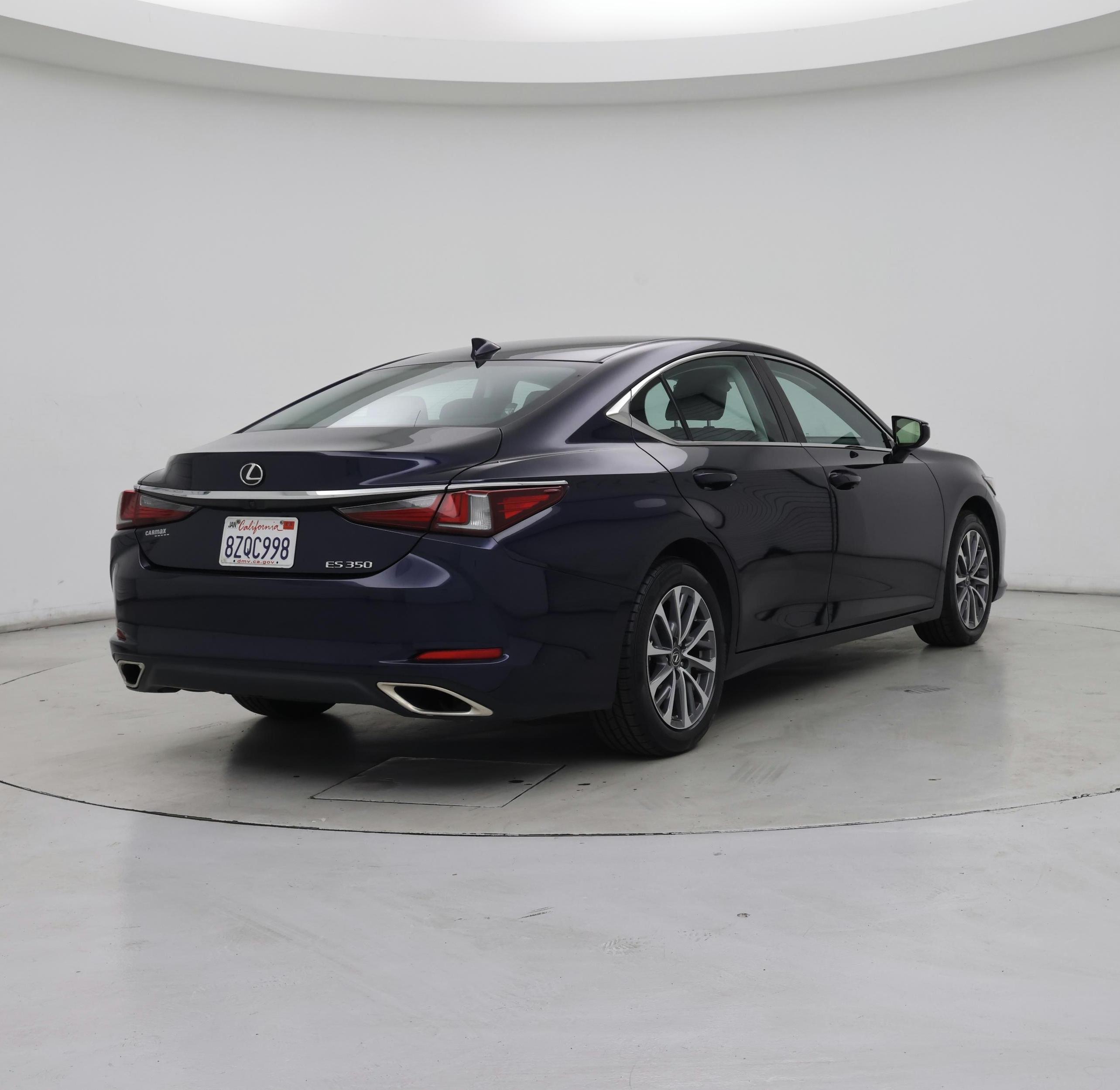 Thumbnail: 2022 Lexus ES - 8