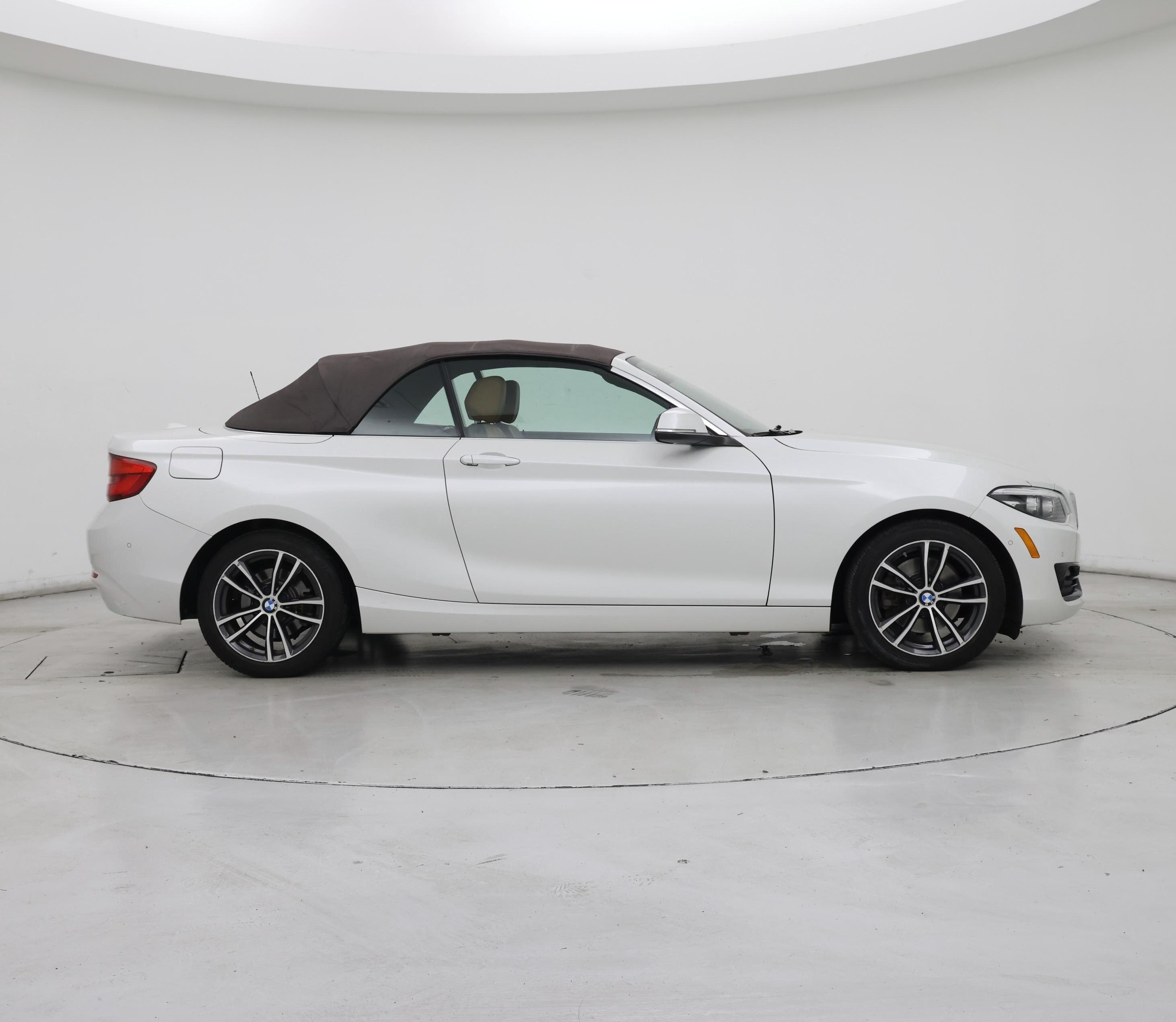 Thumbnail: 2018 BMW 2 Series - 7