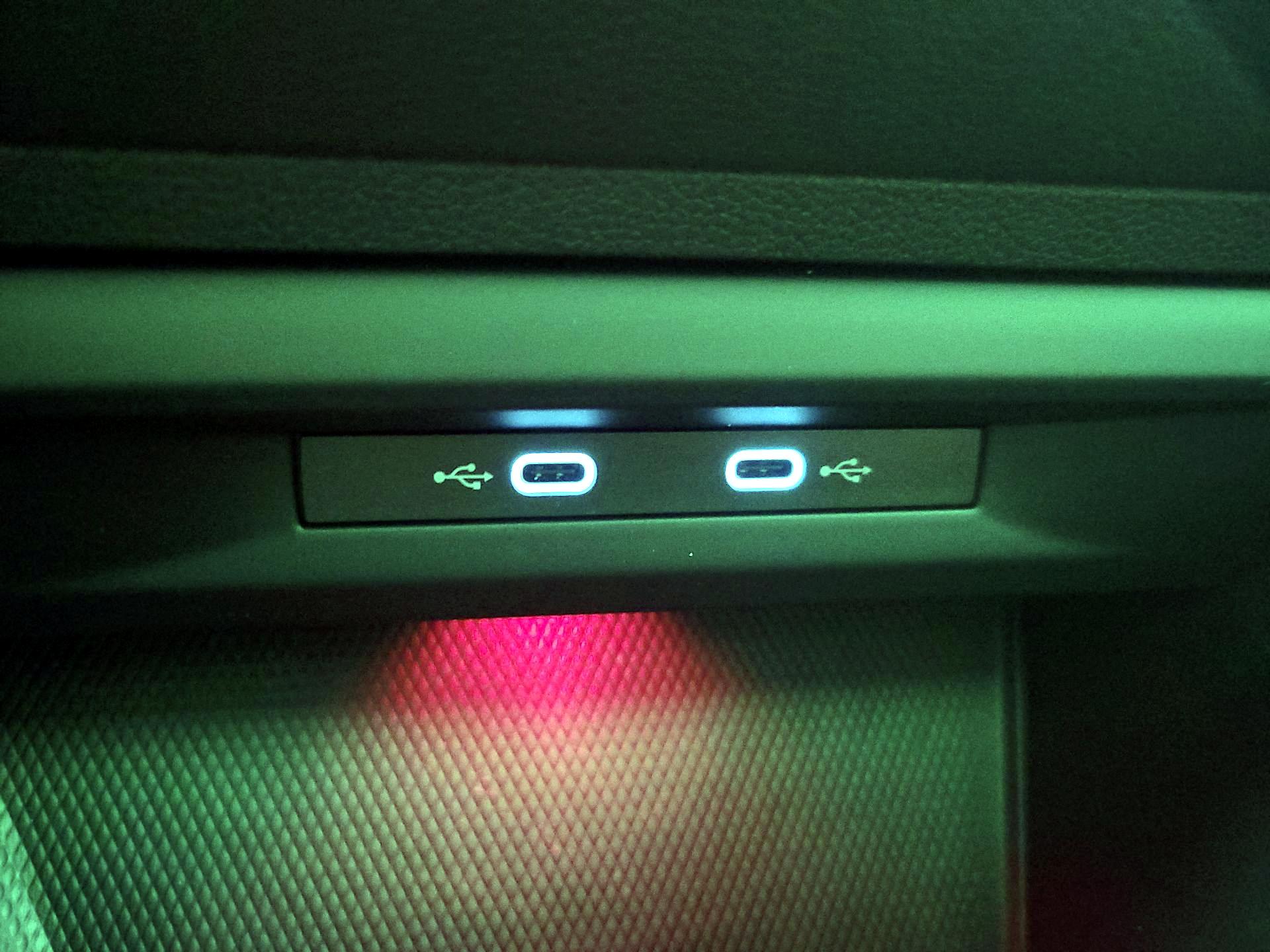 Thumbnail: 2022 Volkswagen Golf - 19