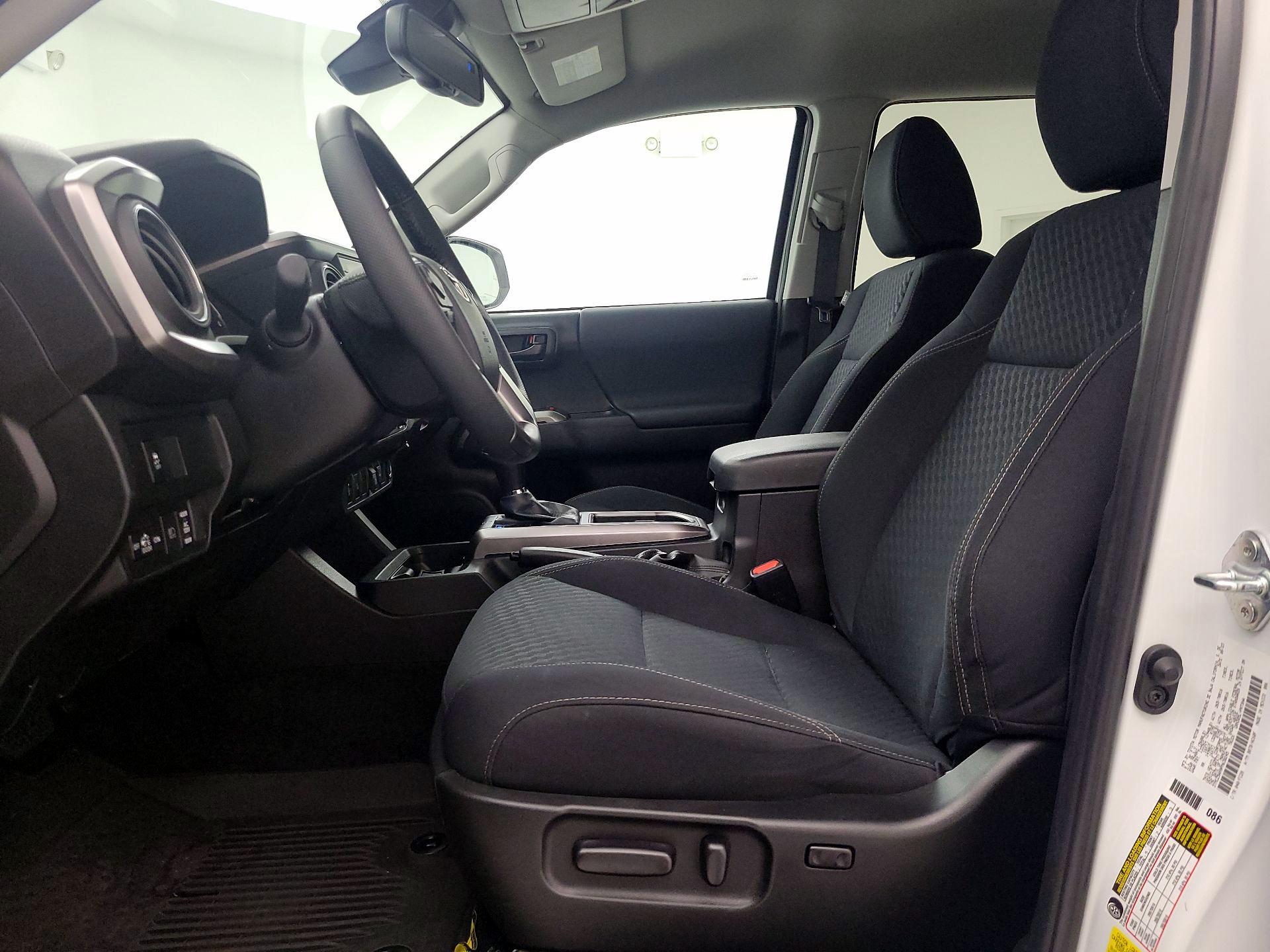 Thumbnail: 2023 Toyota Tacoma - 11