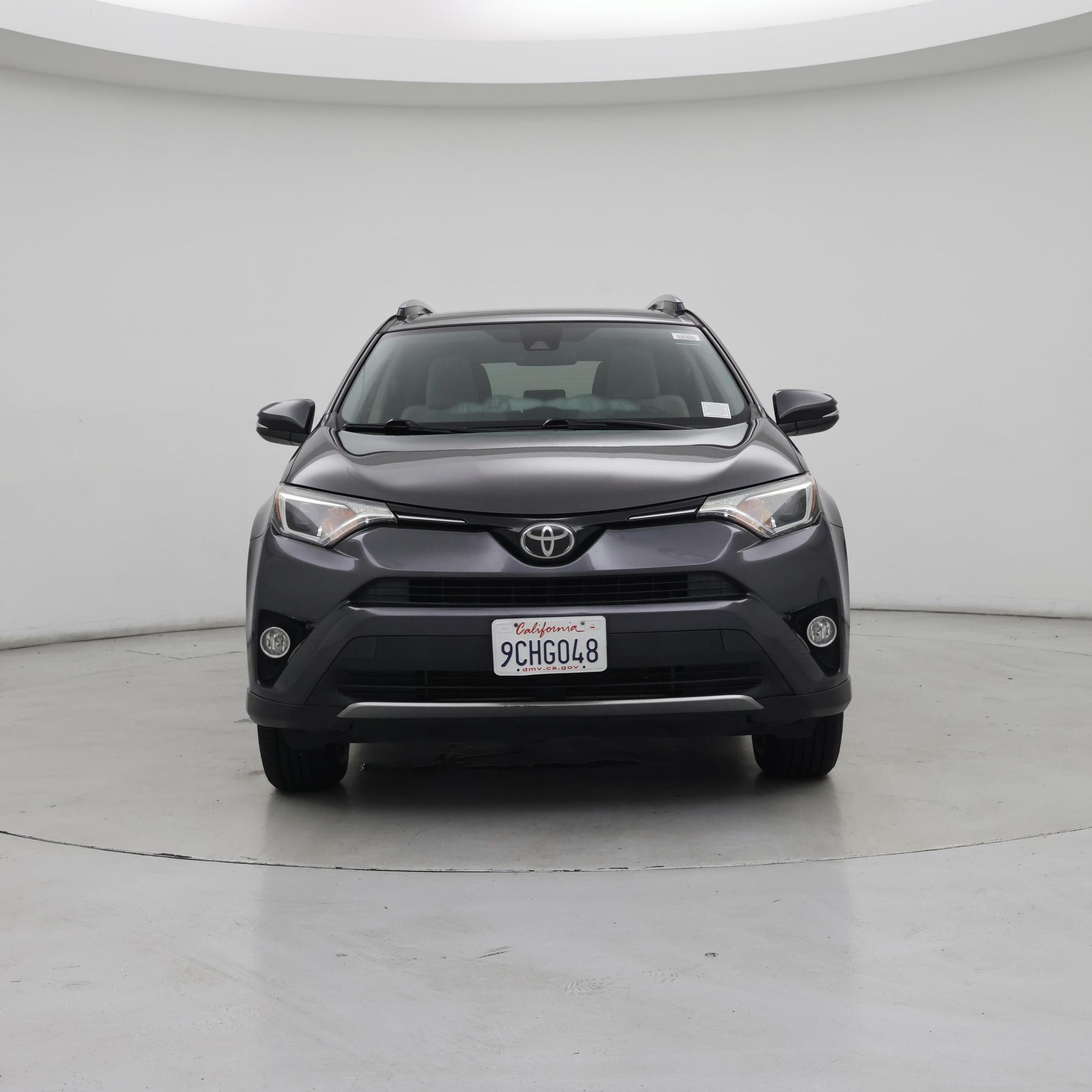 Thumbnail: 2018 Toyota RAV4 - 5