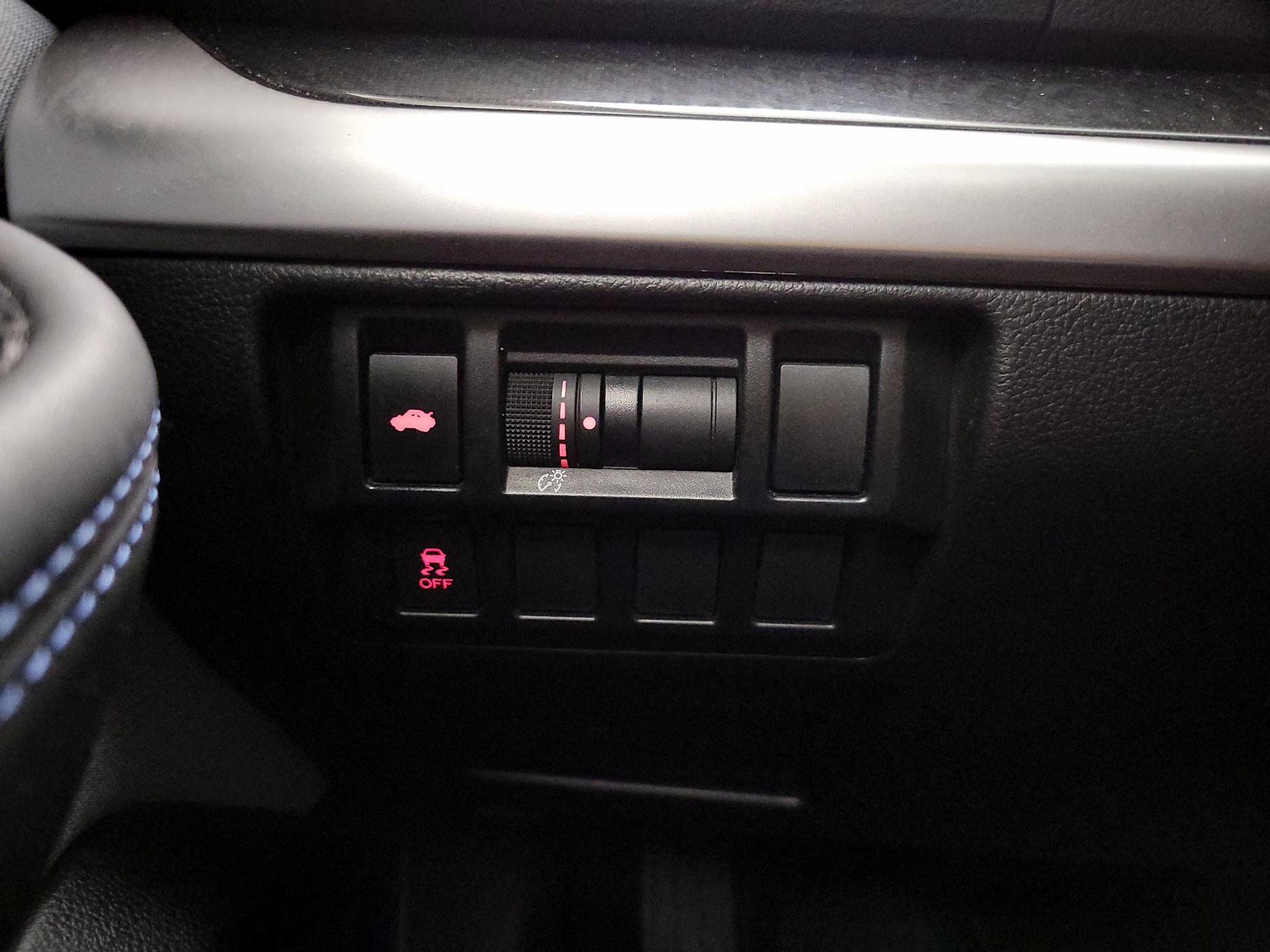 Thumbnail: 2017 Subaru Legacy - 13