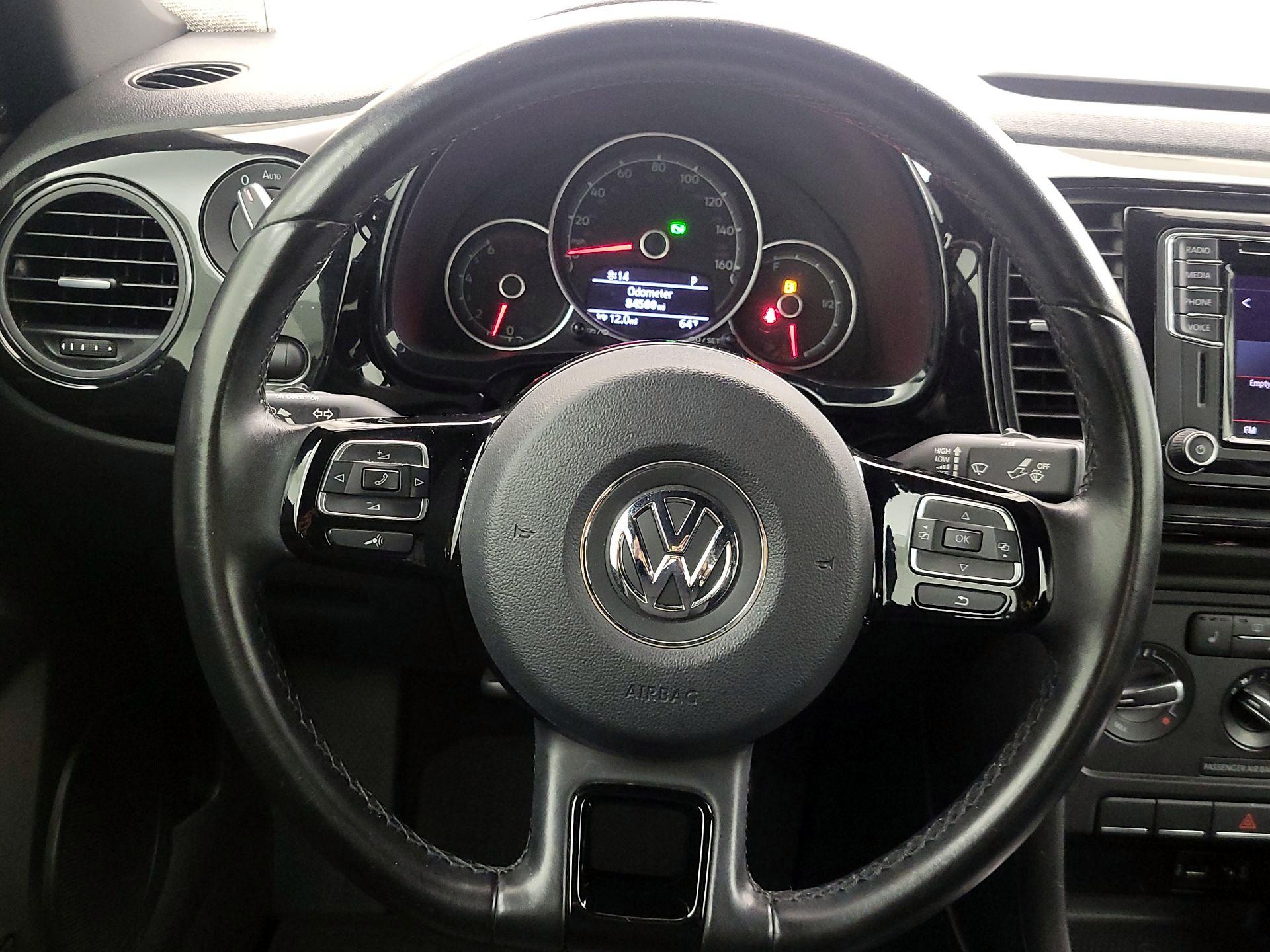 Thumbnail: 2018 Volkswagen Beetle - 10