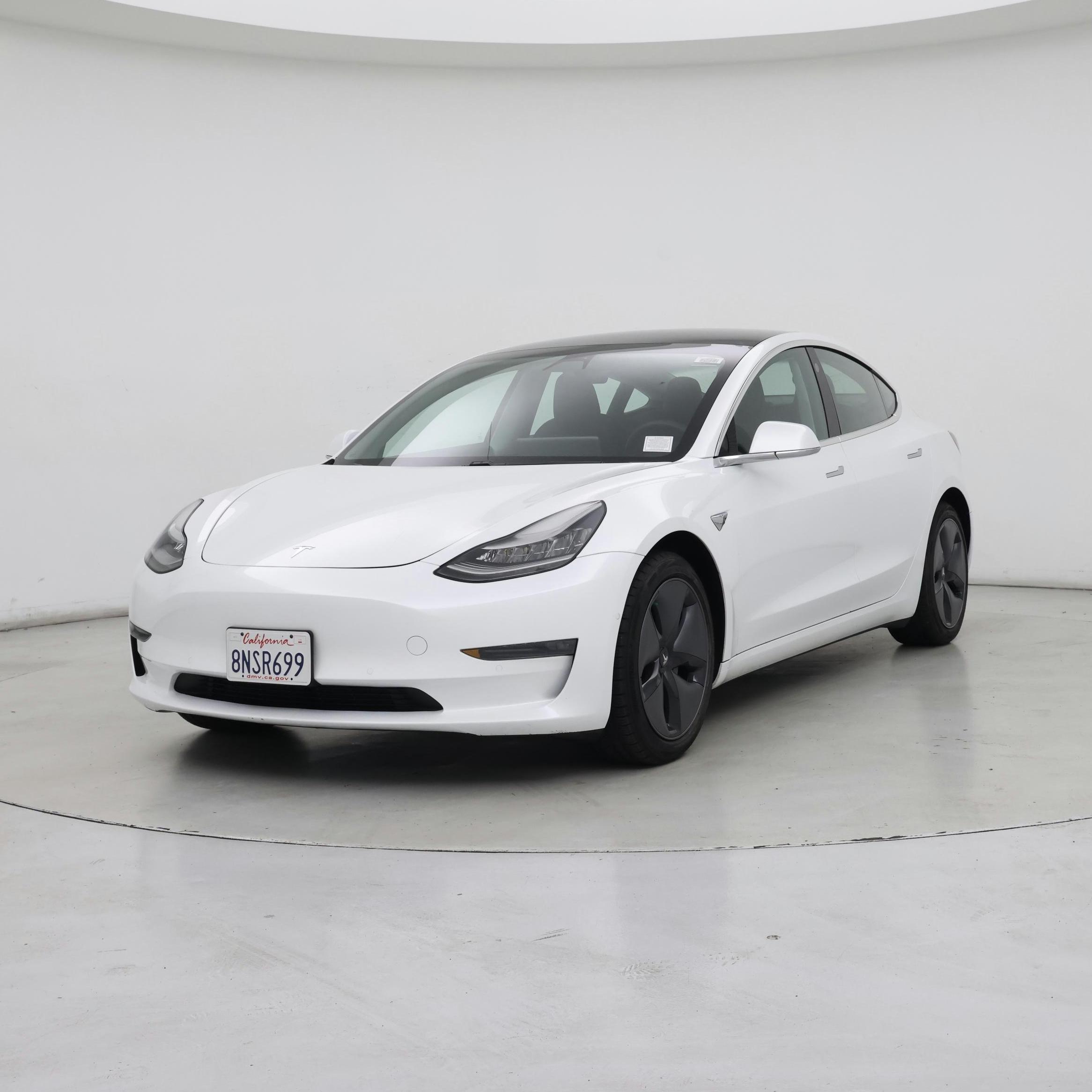 Thumbnail: 2020 Tesla Model 3 - 4