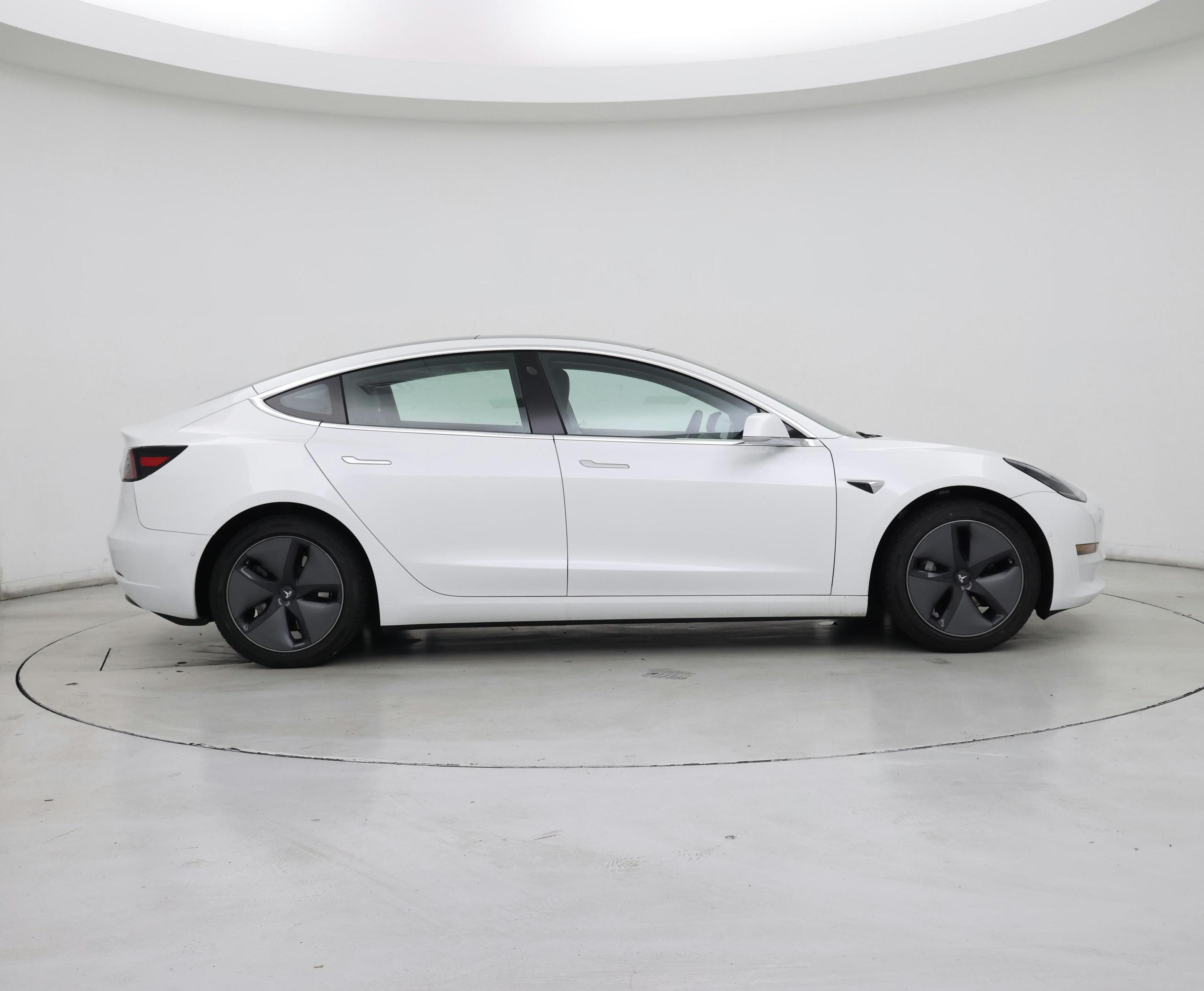 Thumbnail: 2020 Tesla Model 3 - 7