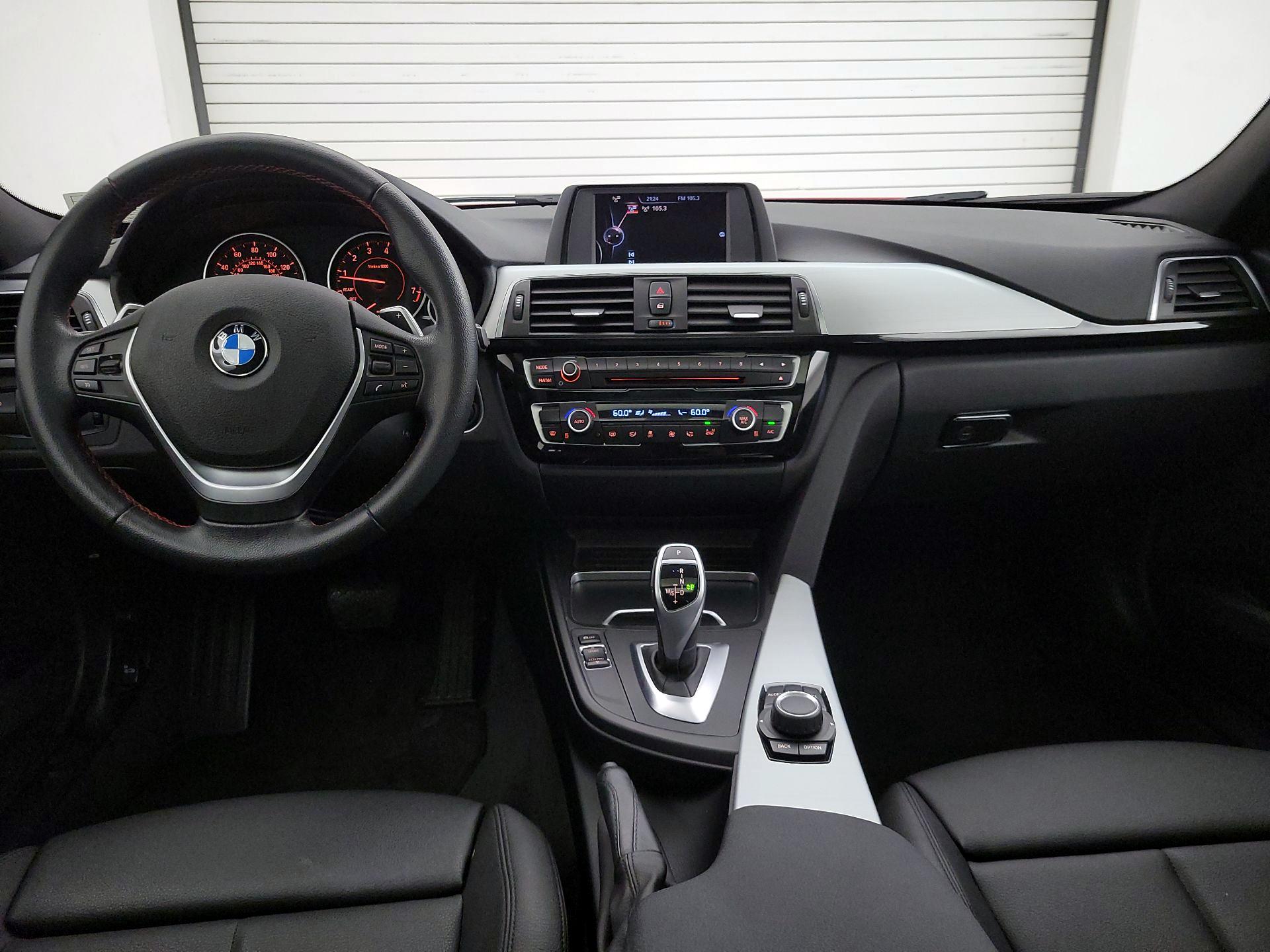 Thumbnail: 2016 BMW 3 Series - 9