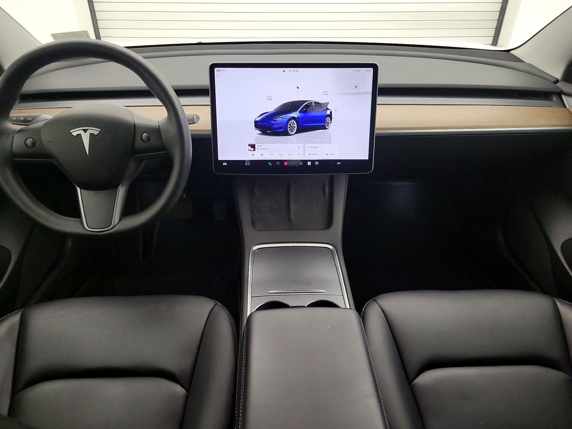 Thumbnail: 2022 Tesla Model 3 - 9