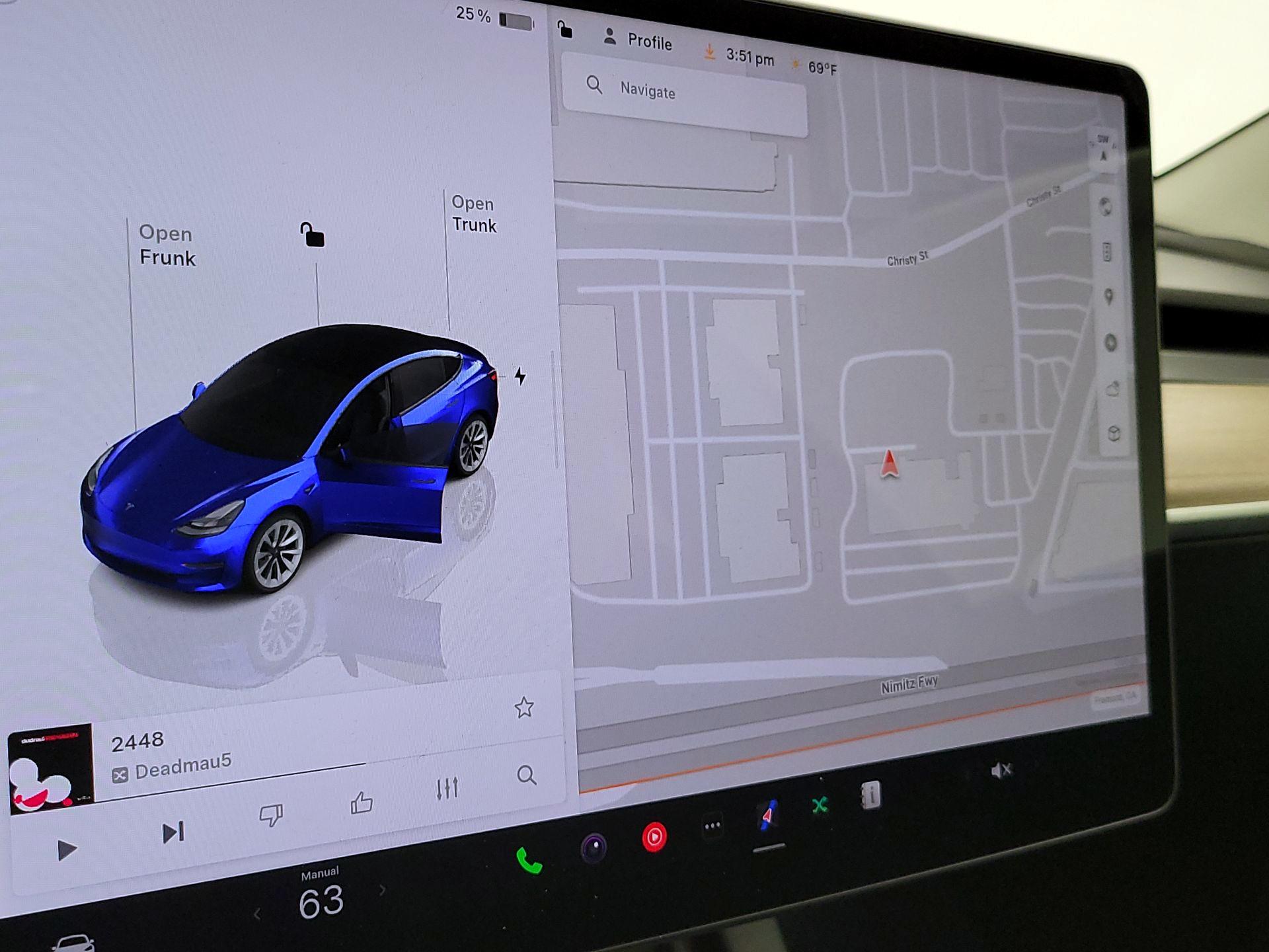 Thumbnail: 2022 Tesla Model 3 - 13