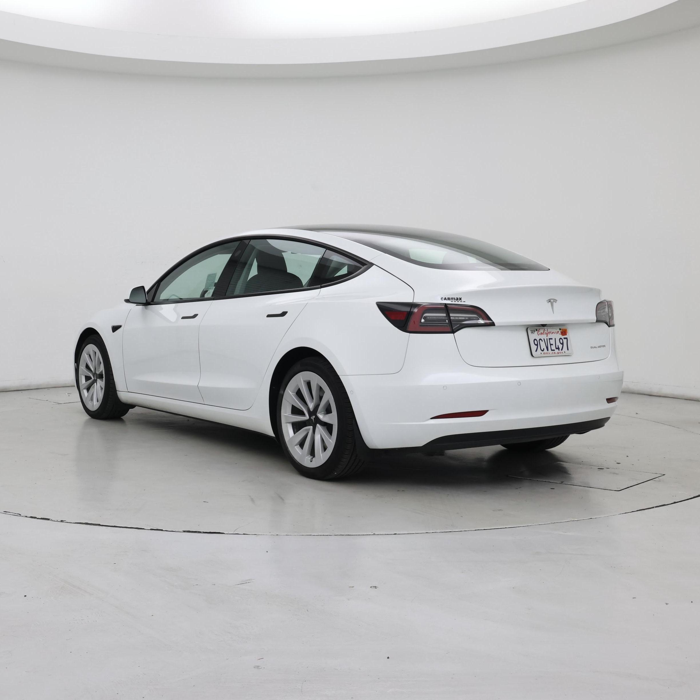 Thumbnail: 2022 Tesla Model 3 - 2