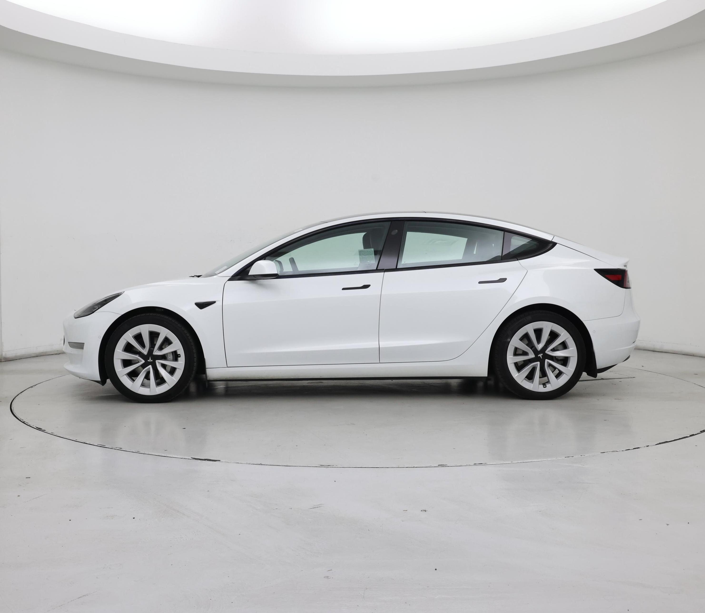 Thumbnail: 2022 Tesla Model 3 - 3