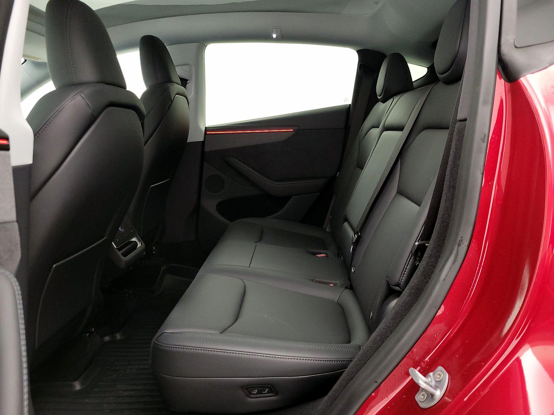 Thumbnail: 2026 Tesla Model Y - 18