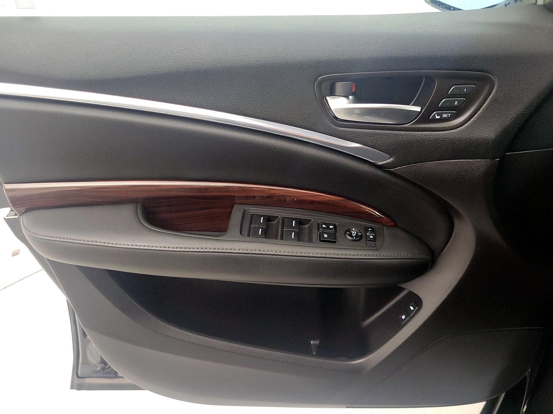 Thumbnail: 2015 Acura MDX - 12