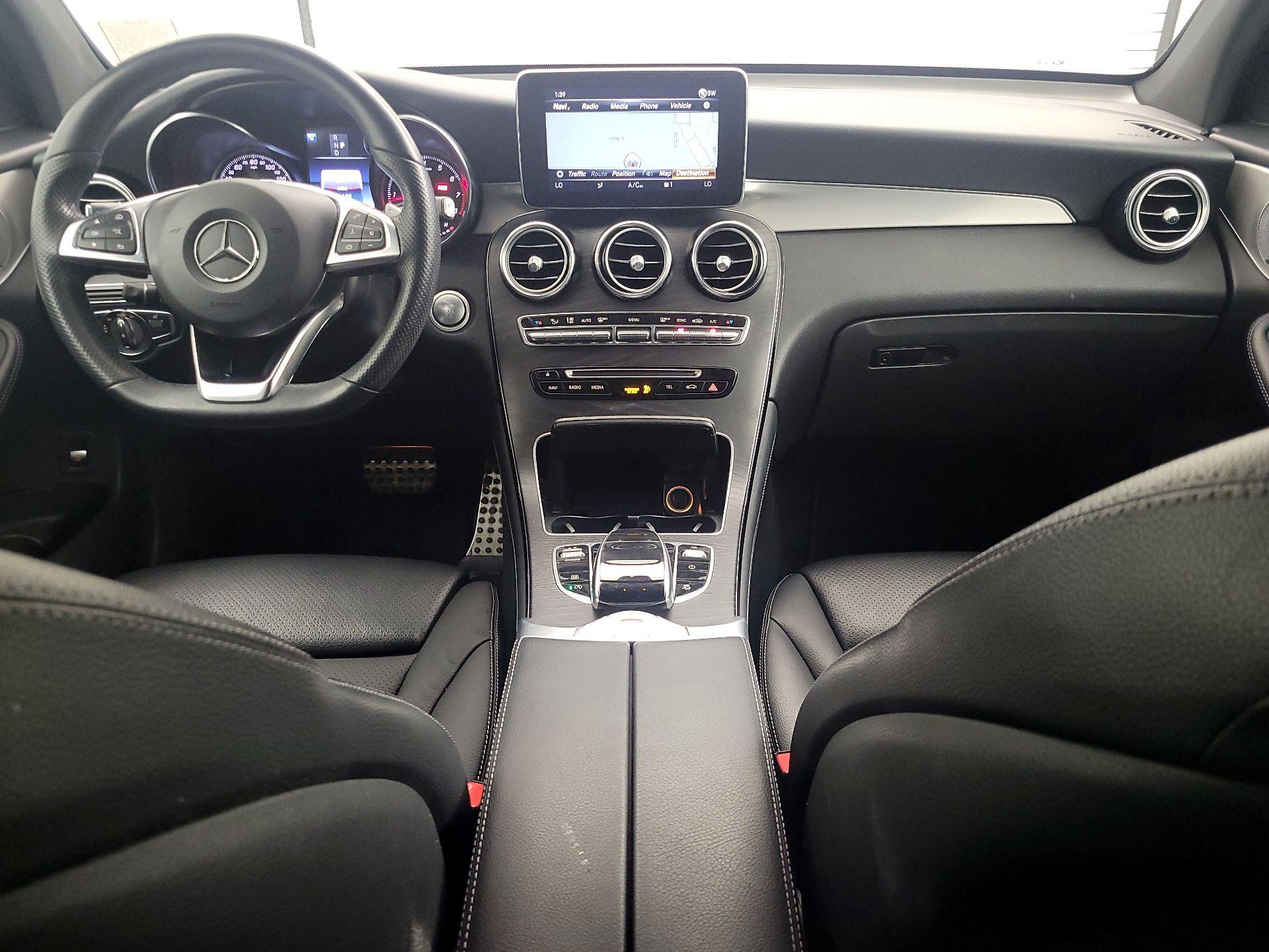 Thumbnail: 2019 Mercedes-Benz GLC - 9