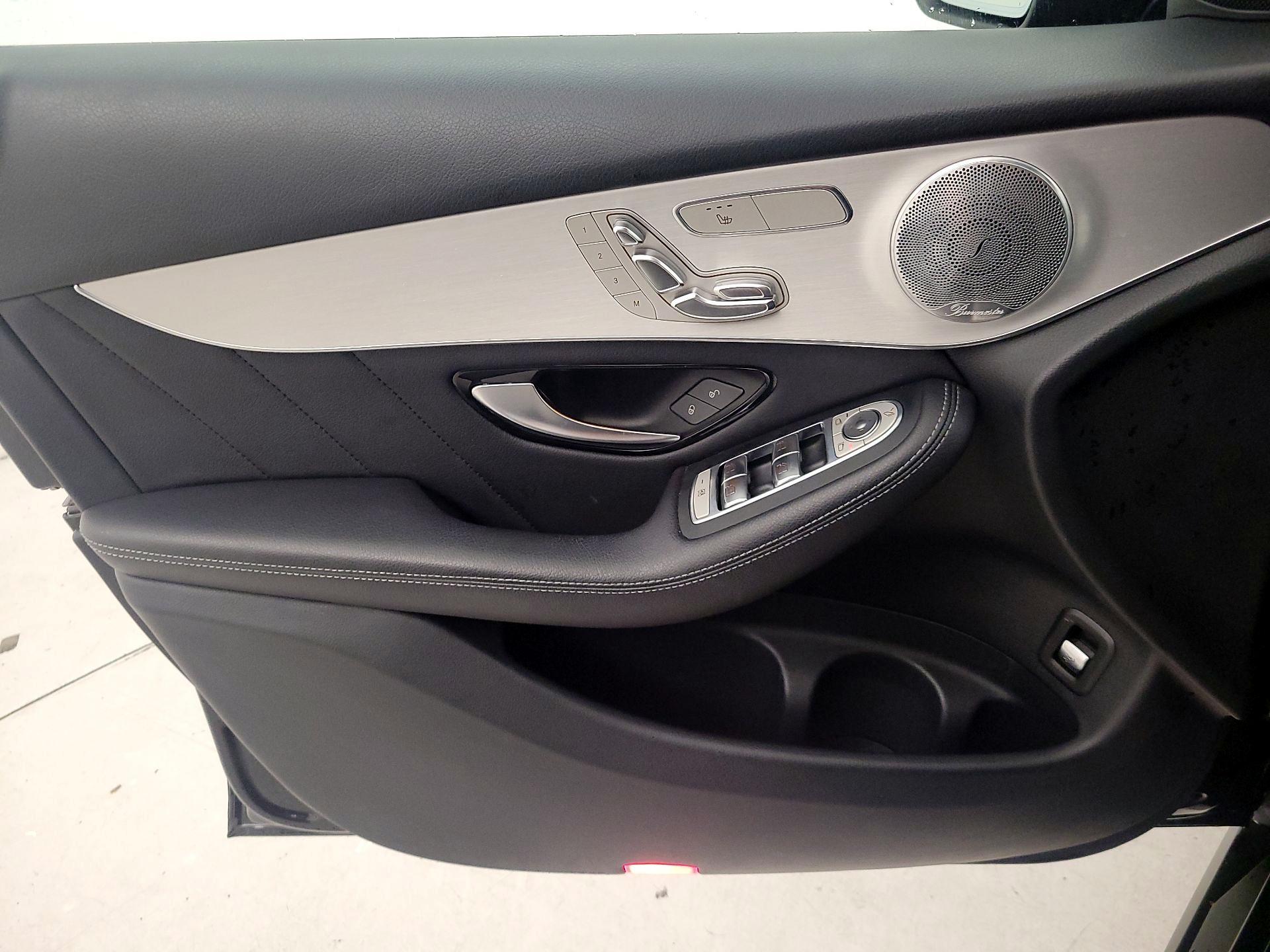 Thumbnail: 2019 Mercedes-Benz GLC - 12