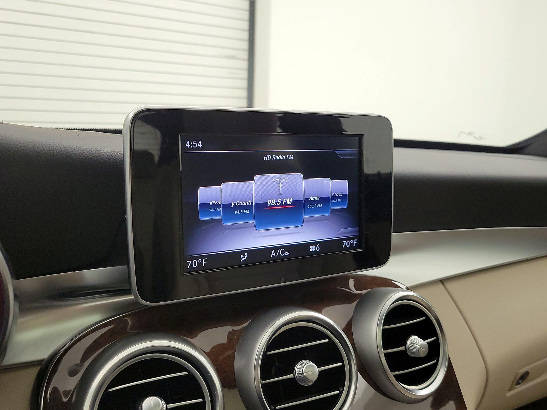 Thumbnail: 2018 Mercedes-Benz C-Class - 15