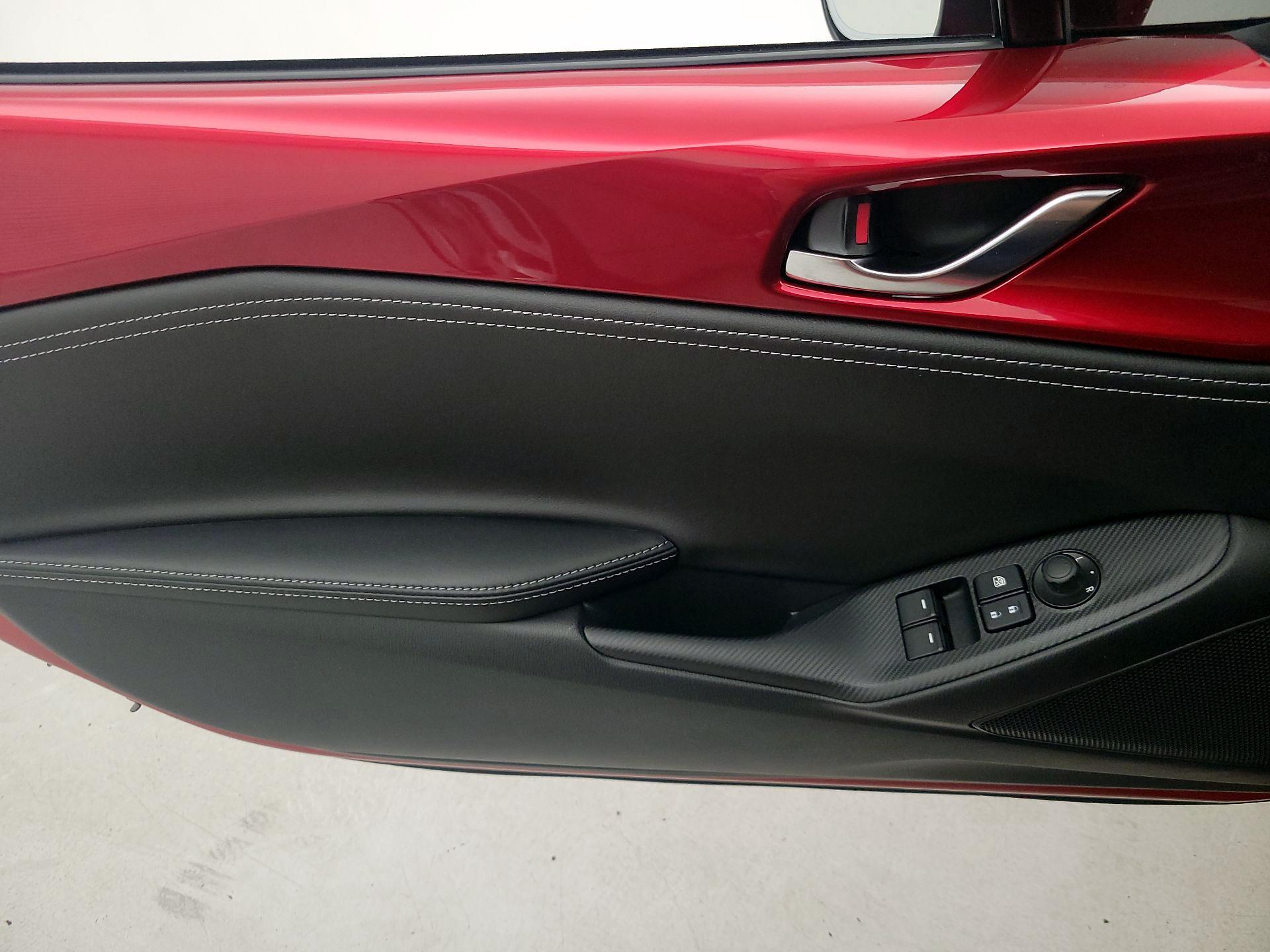 Thumbnail: 2023 Mazda MX-5 Miata - 12