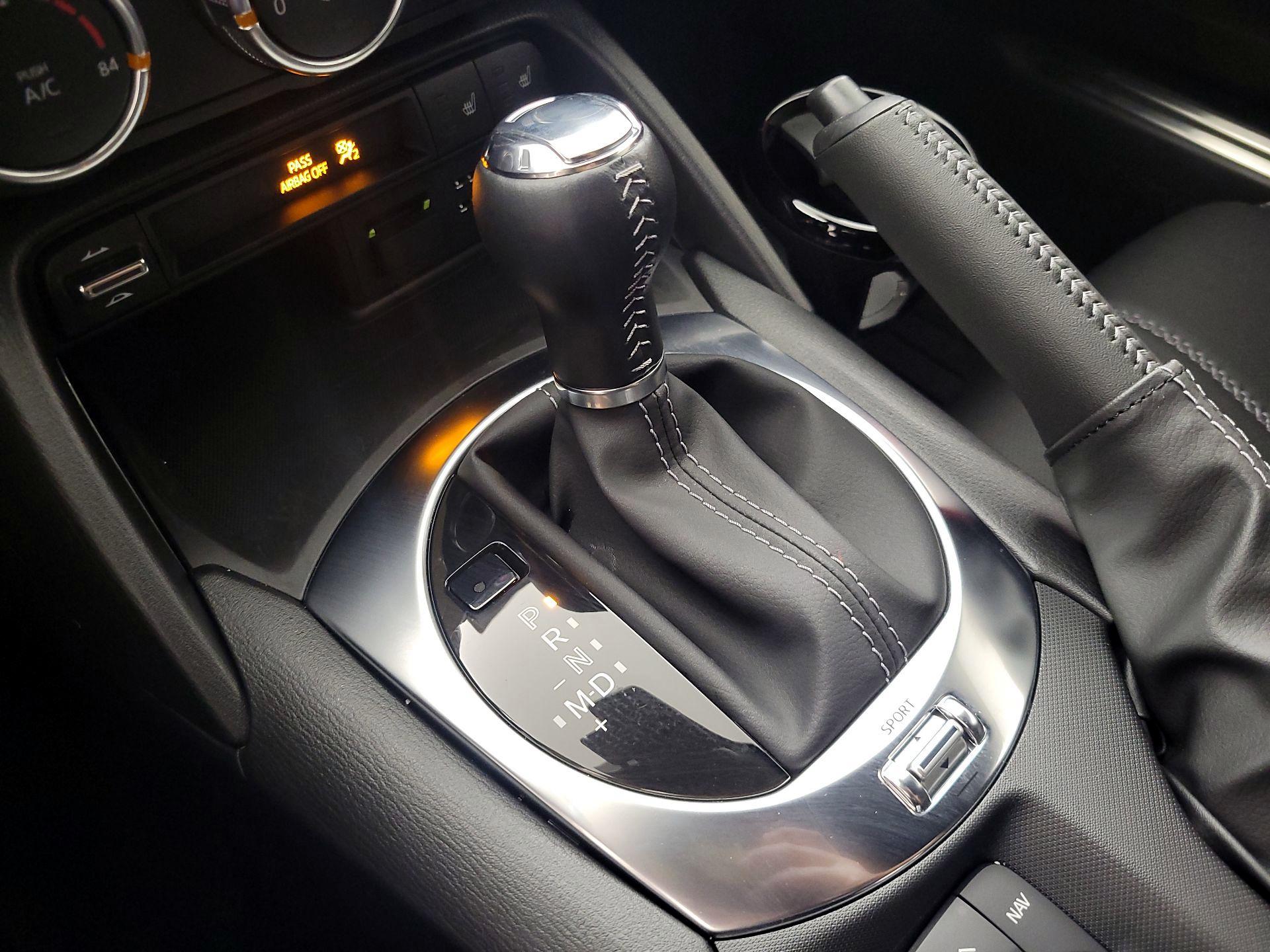 Thumbnail: 2023 Mazda MX-5 Miata - 18