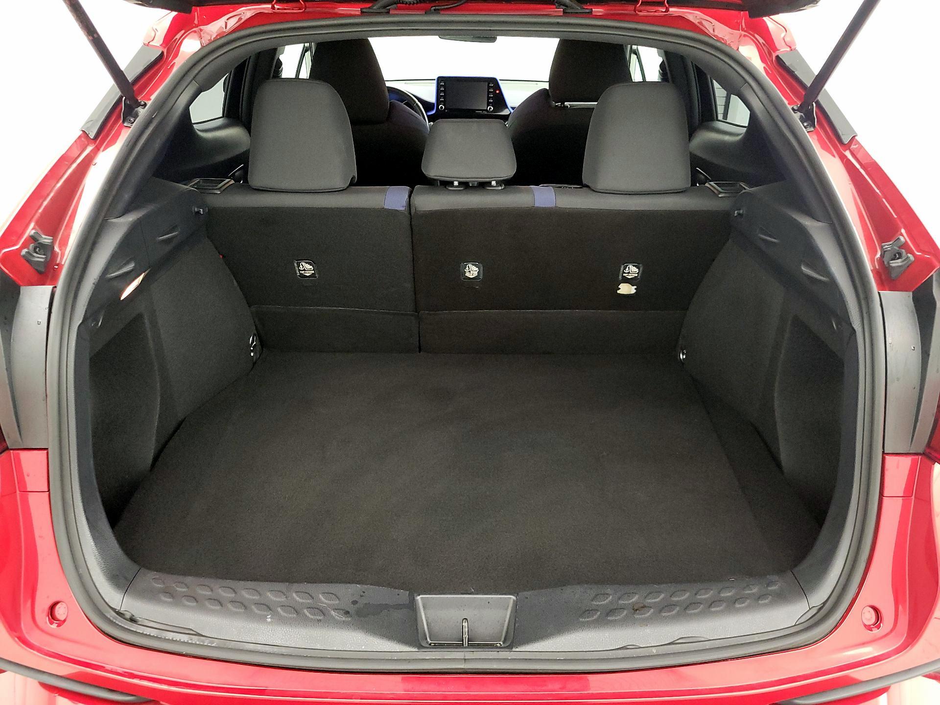 Thumbnail: 2021 Toyota C-HR - 19