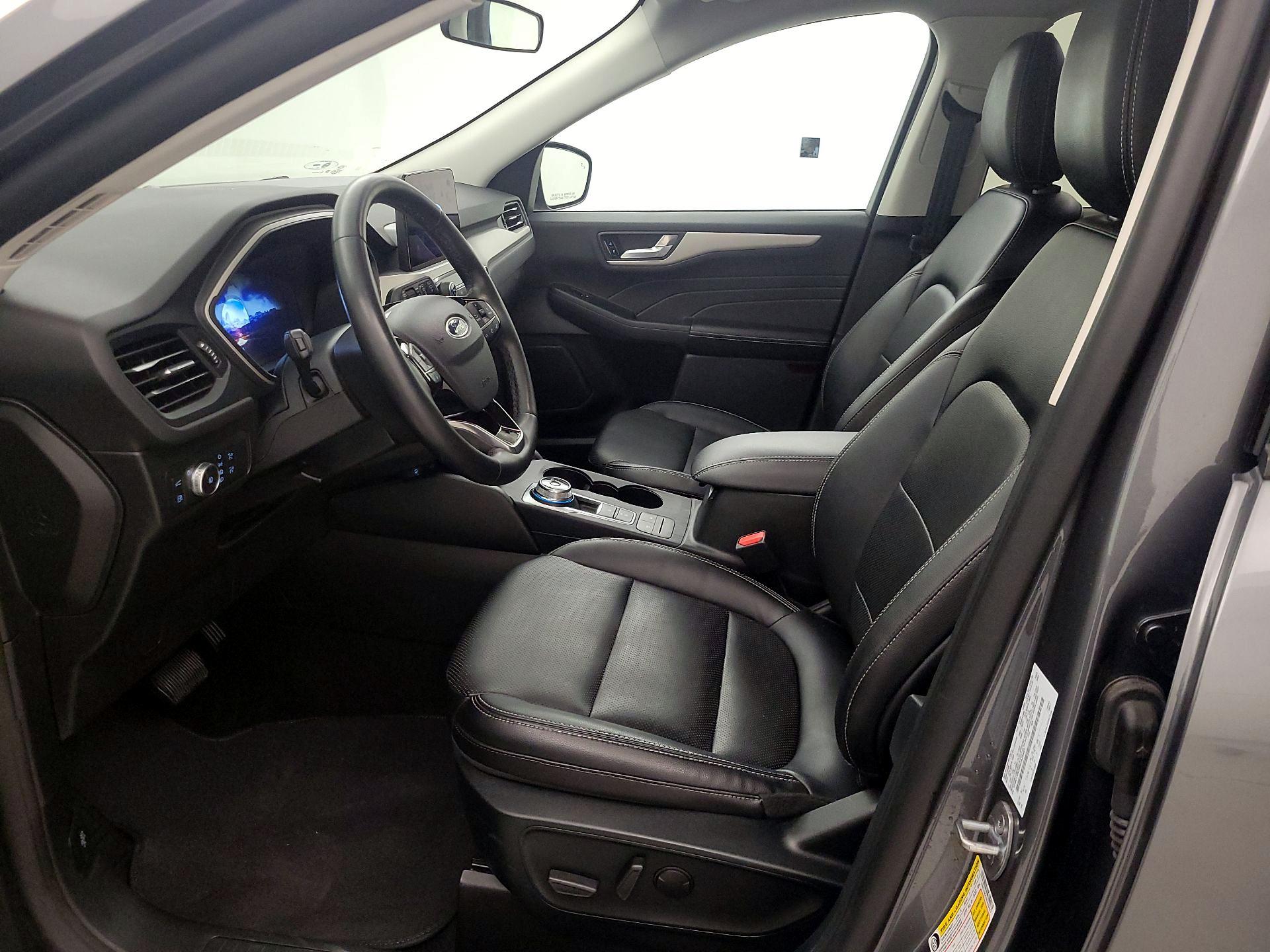 Thumbnail: 2022 Ford Escape - 11