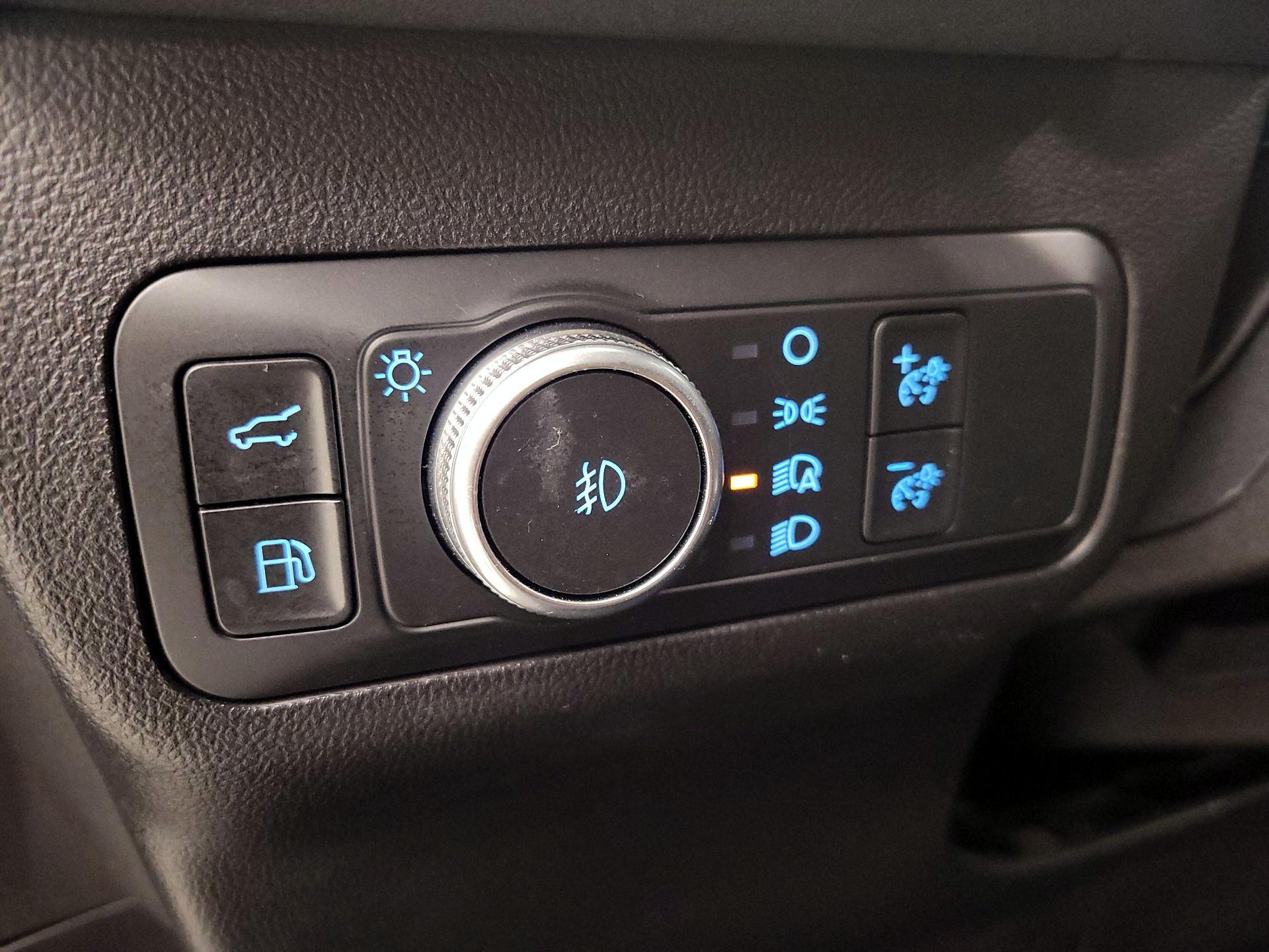 Thumbnail: 2022 Ford Escape - 13