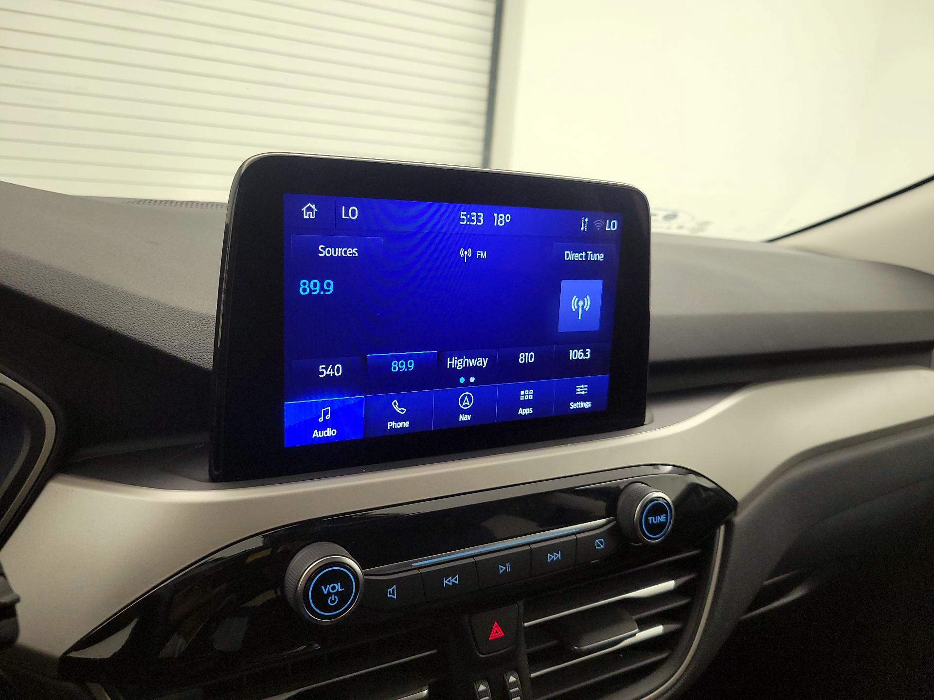 Thumbnail: 2022 Ford Escape - 16