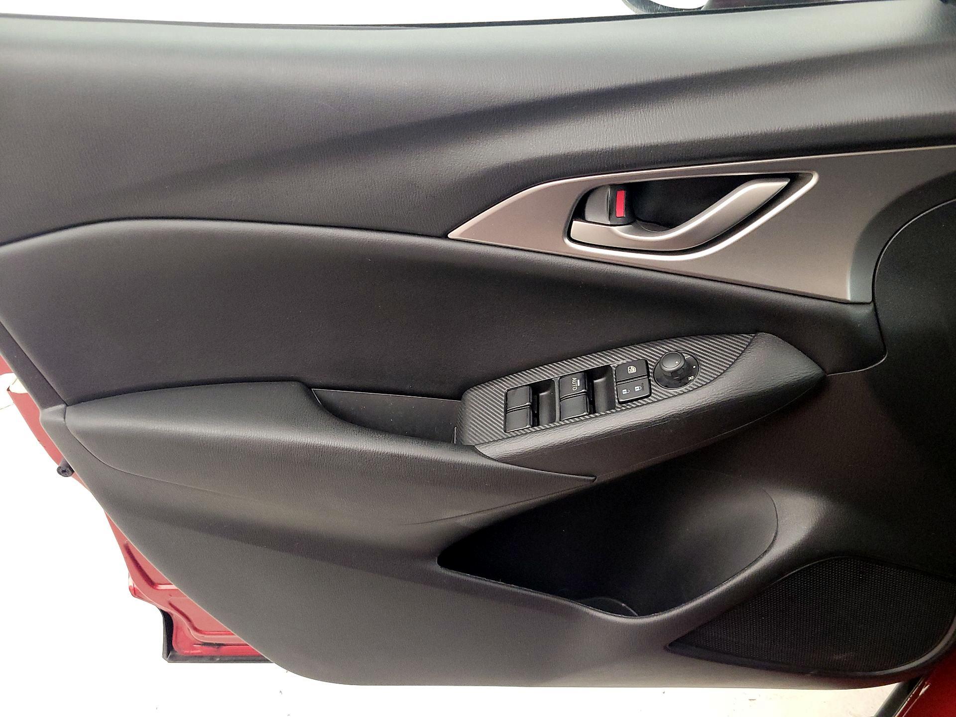 Thumbnail: 2021 Mazda CX-3 - 12