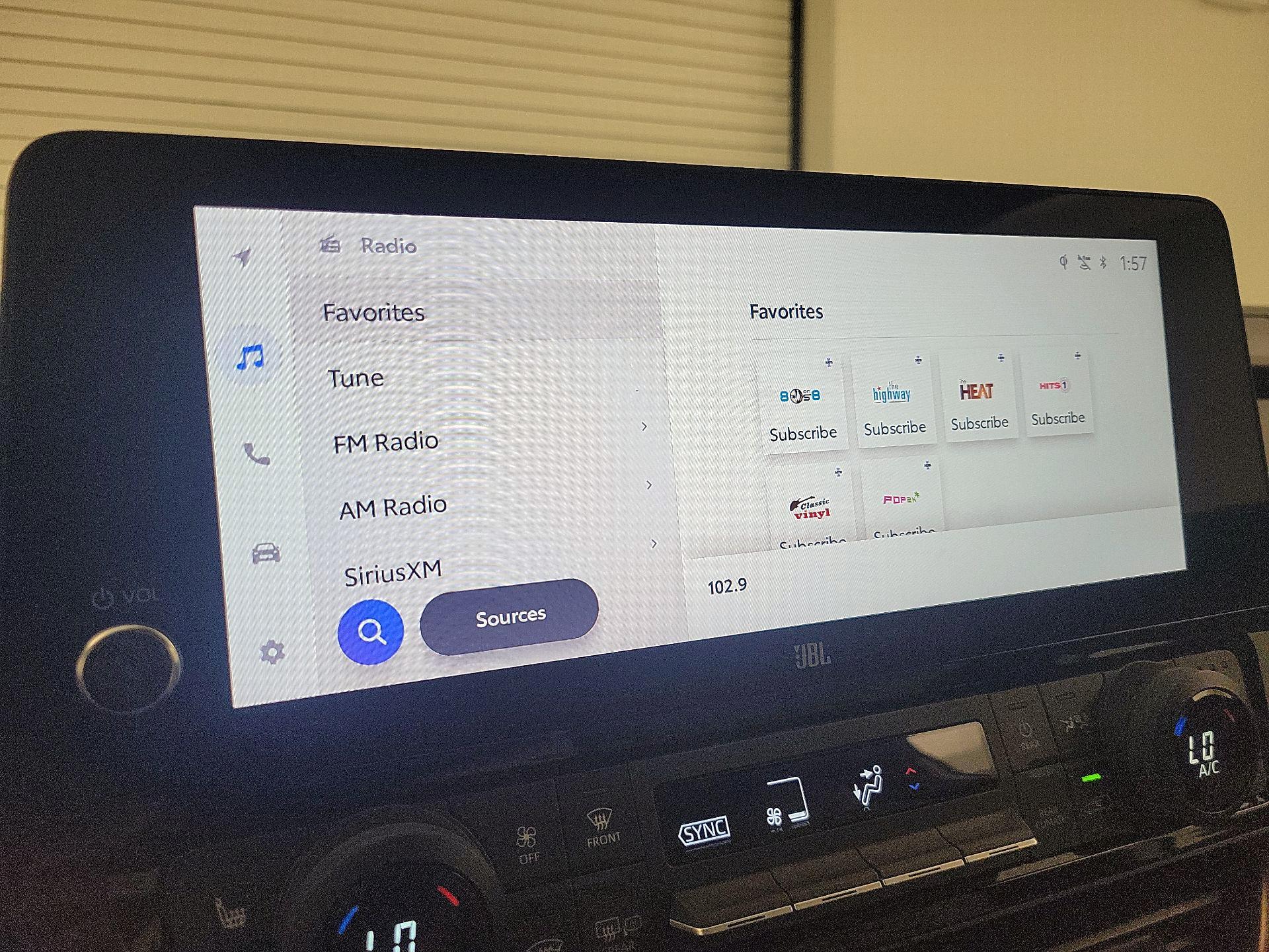 Thumbnail: 2025 Toyota Highlander - 15