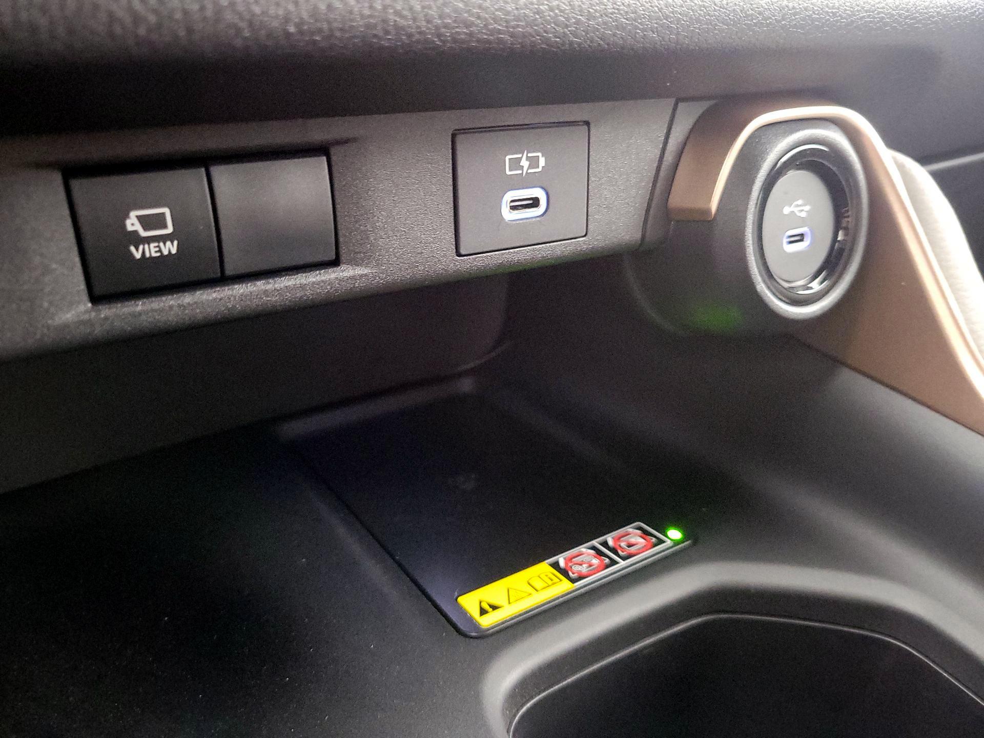 Thumbnail: 2025 Toyota Highlander - 18