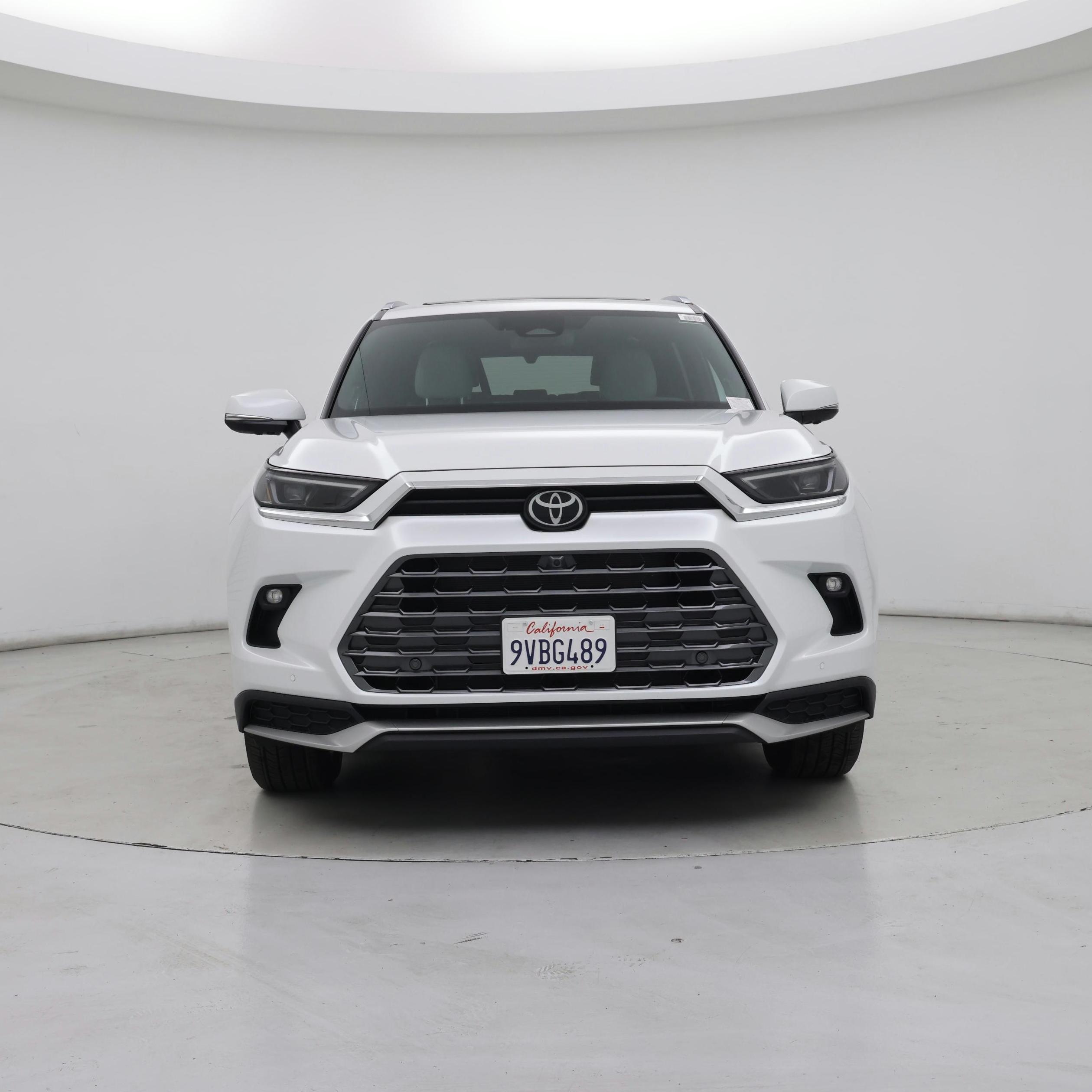 Thumbnail: 2025 Toyota Highlander - 5