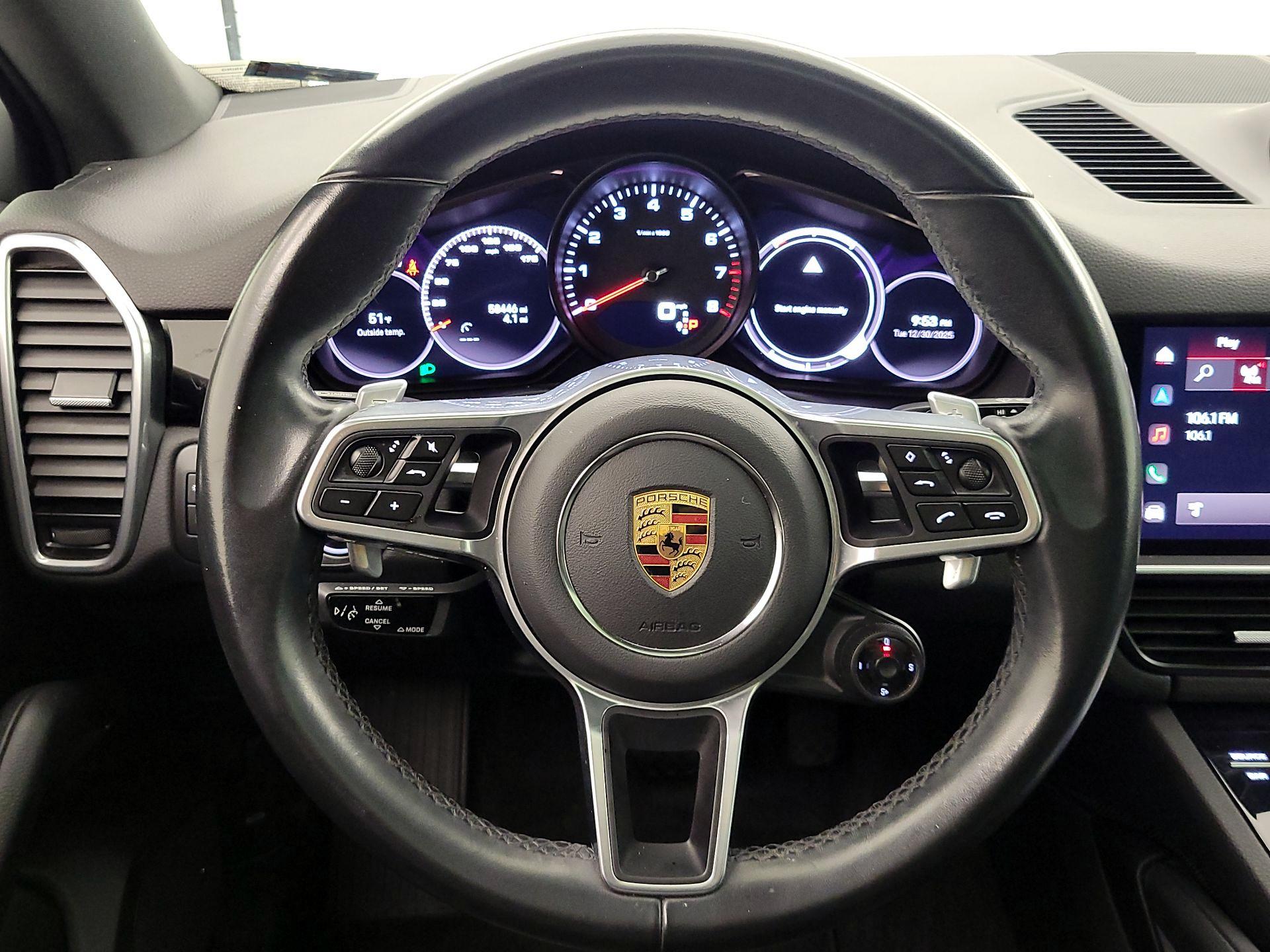 Thumbnail: 2022 Porsche Cayenne - 10