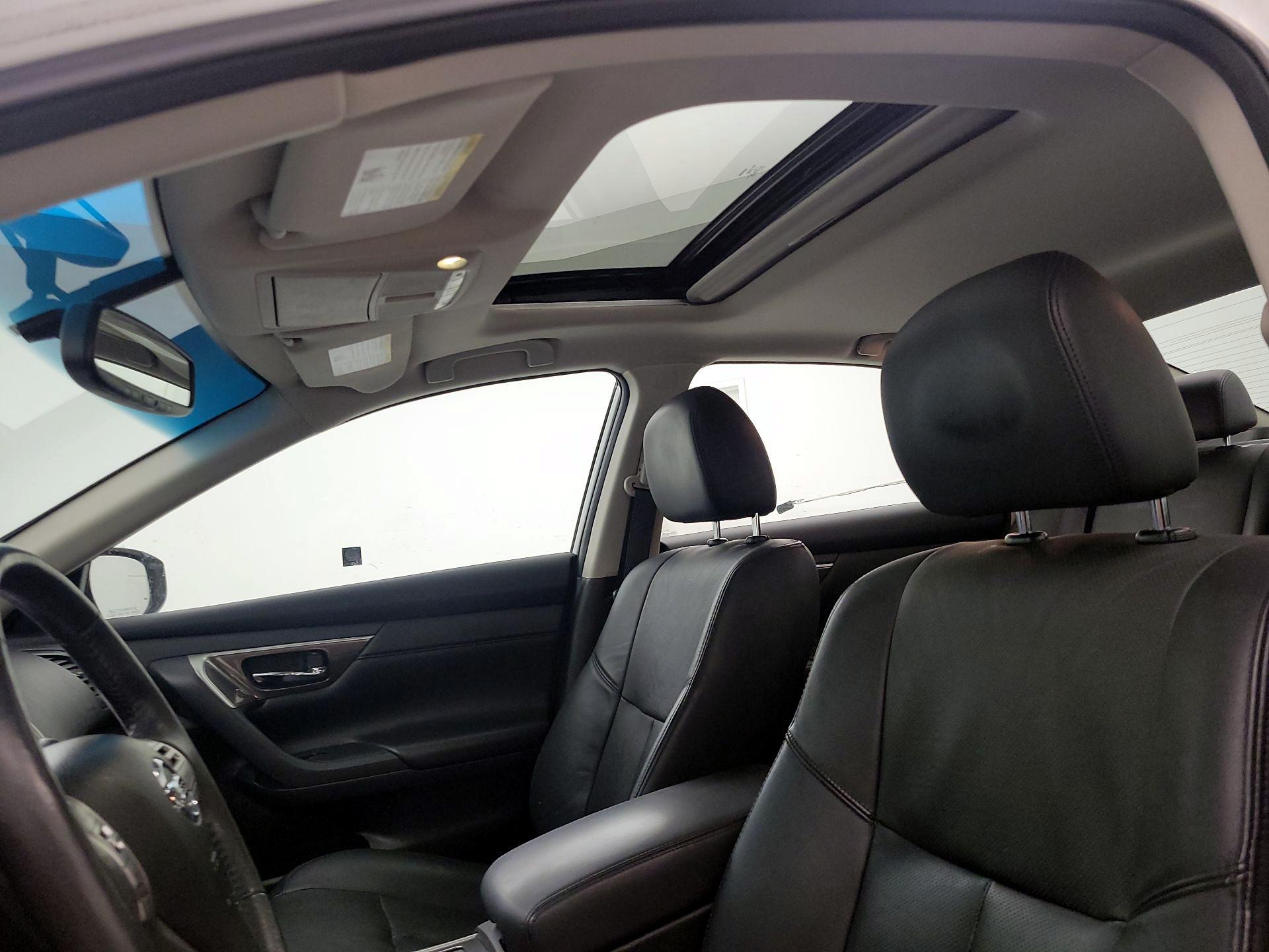 Thumbnail: 2014 Nissan Altima - 20