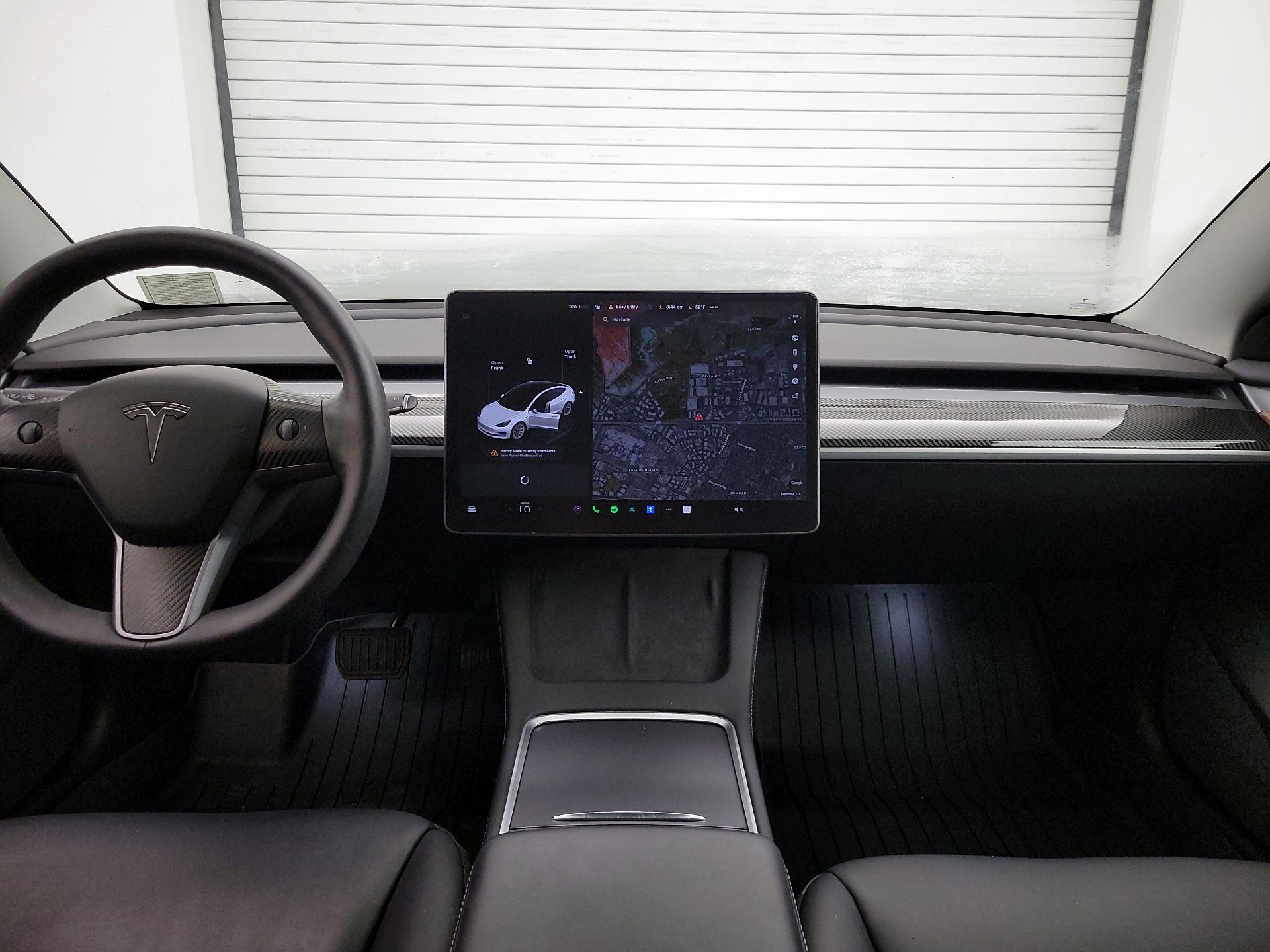 Thumbnail: 2022 Tesla Model 3 - 9