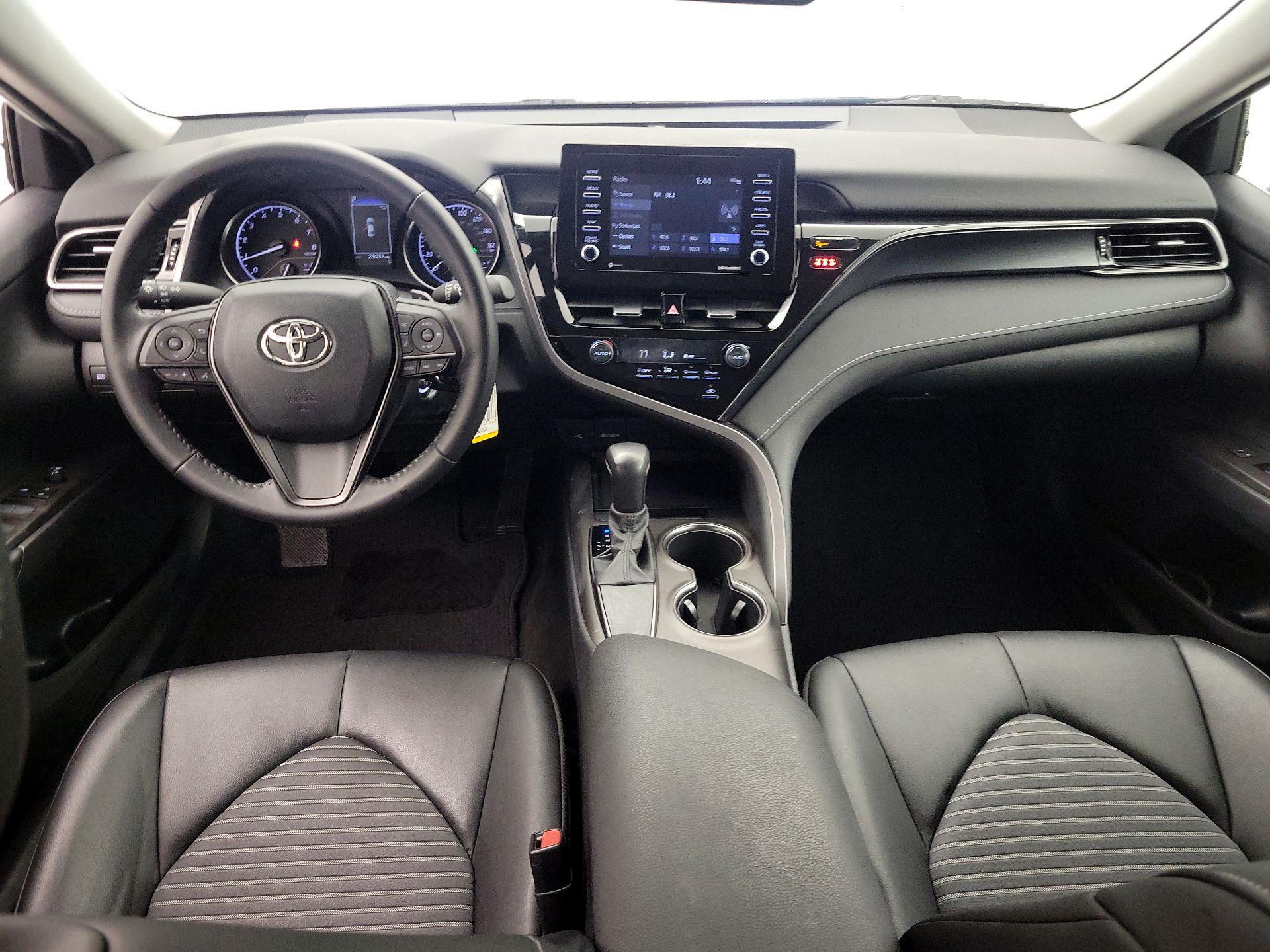 Thumbnail: 2021 Toyota Camry - 9