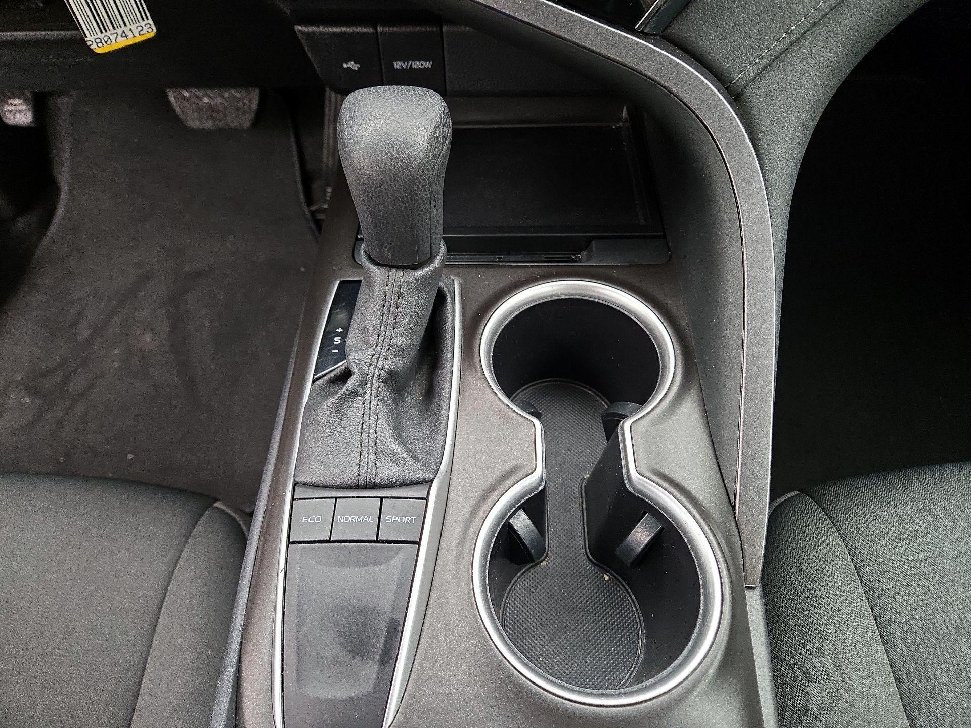 Thumbnail: 2024 Toyota Camry - 17