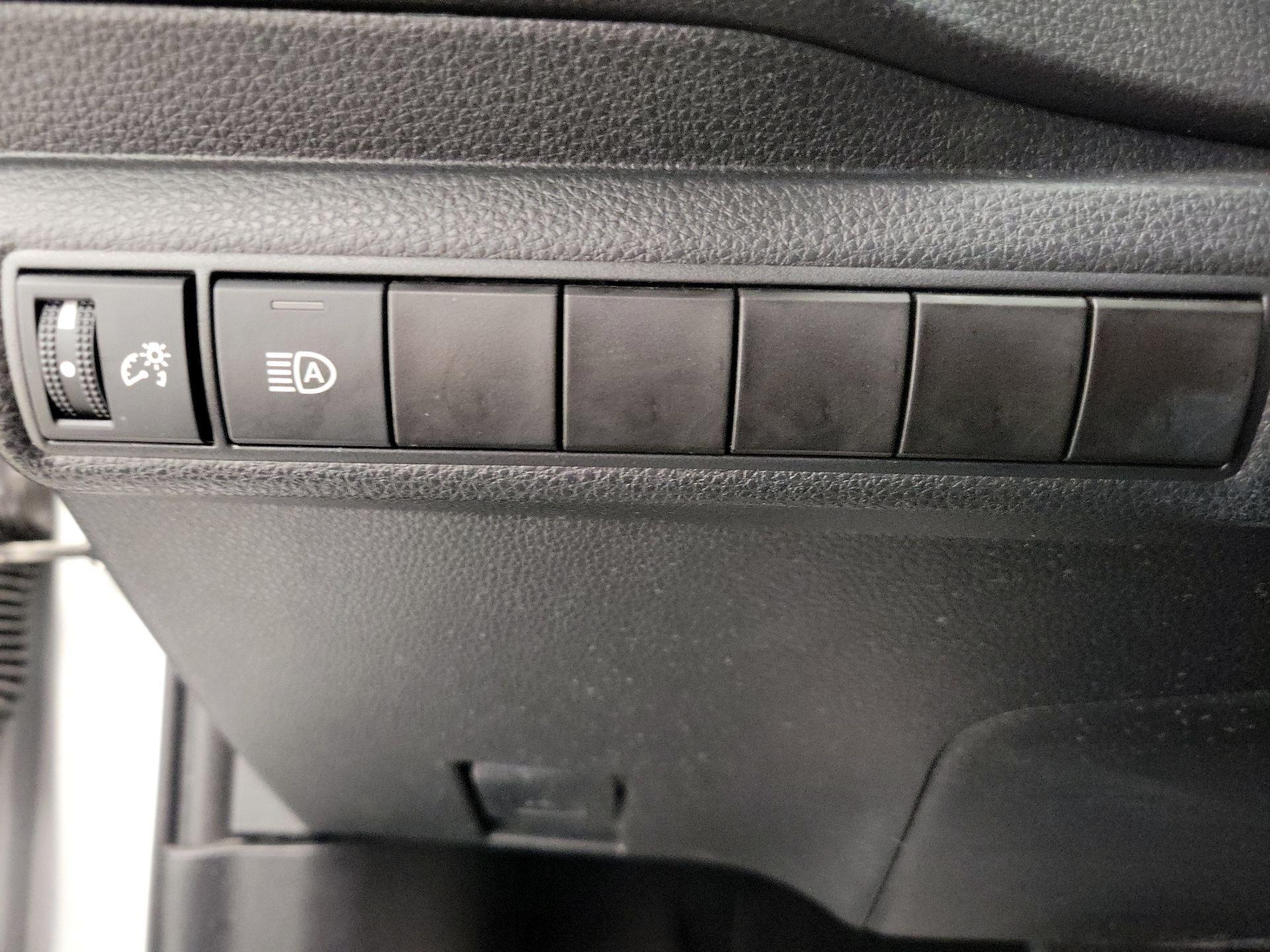 Thumbnail: 2024 Toyota Corolla - 13