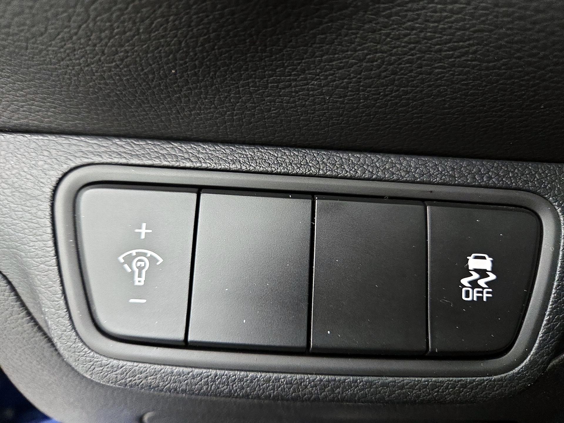 Thumbnail: 2024 Kia Forte - 13