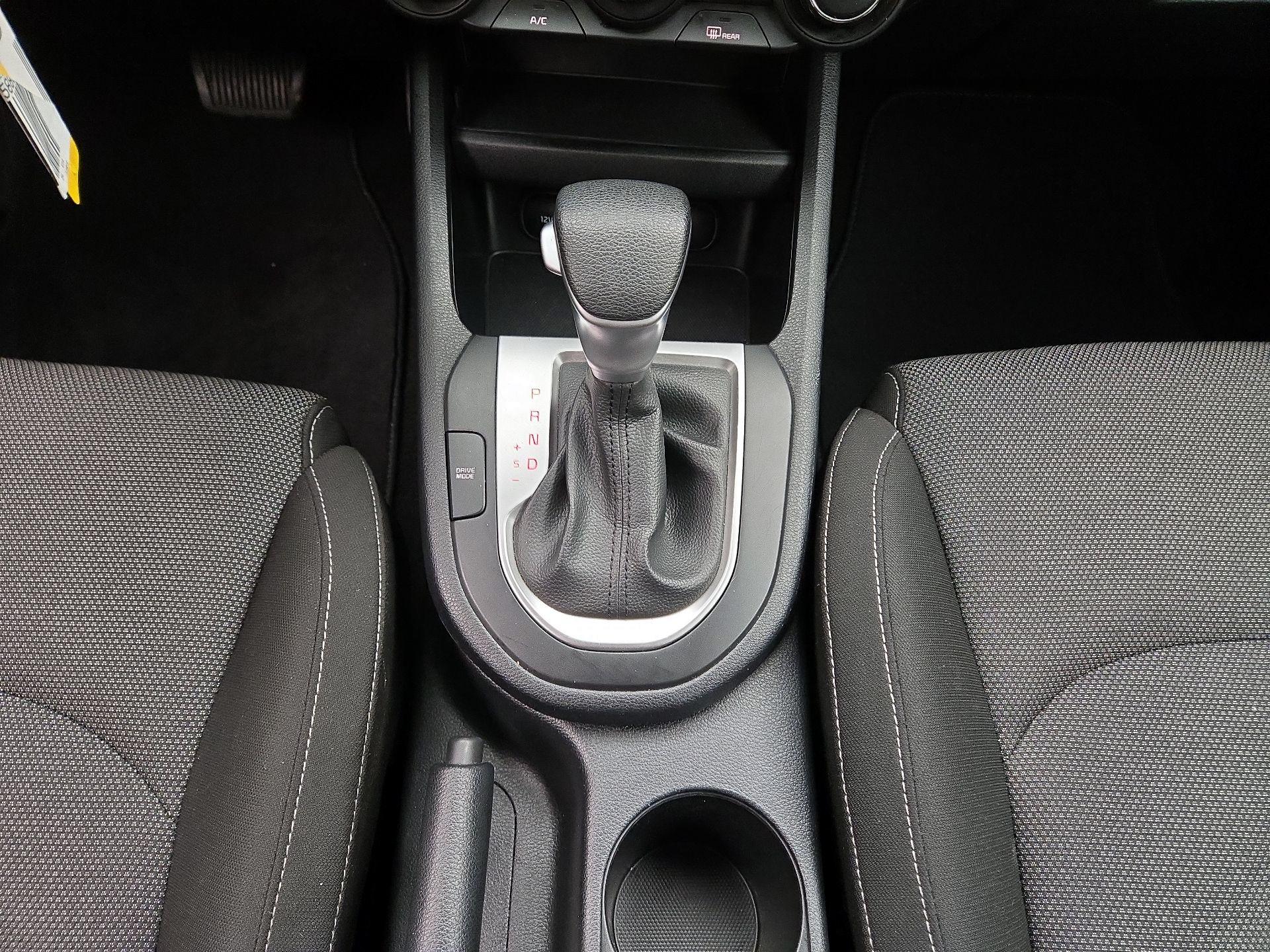 Thumbnail: 2024 Kia Forte - 17