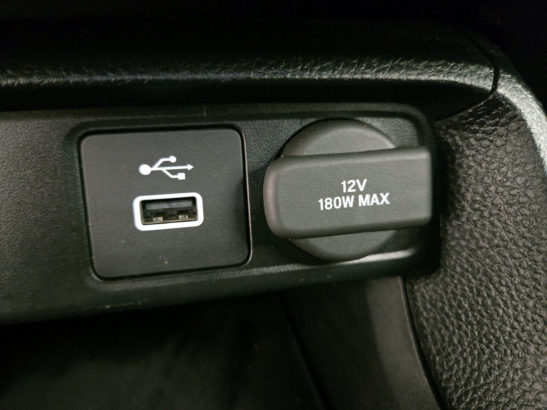 Thumbnail: 2023 Honda Civic - 18