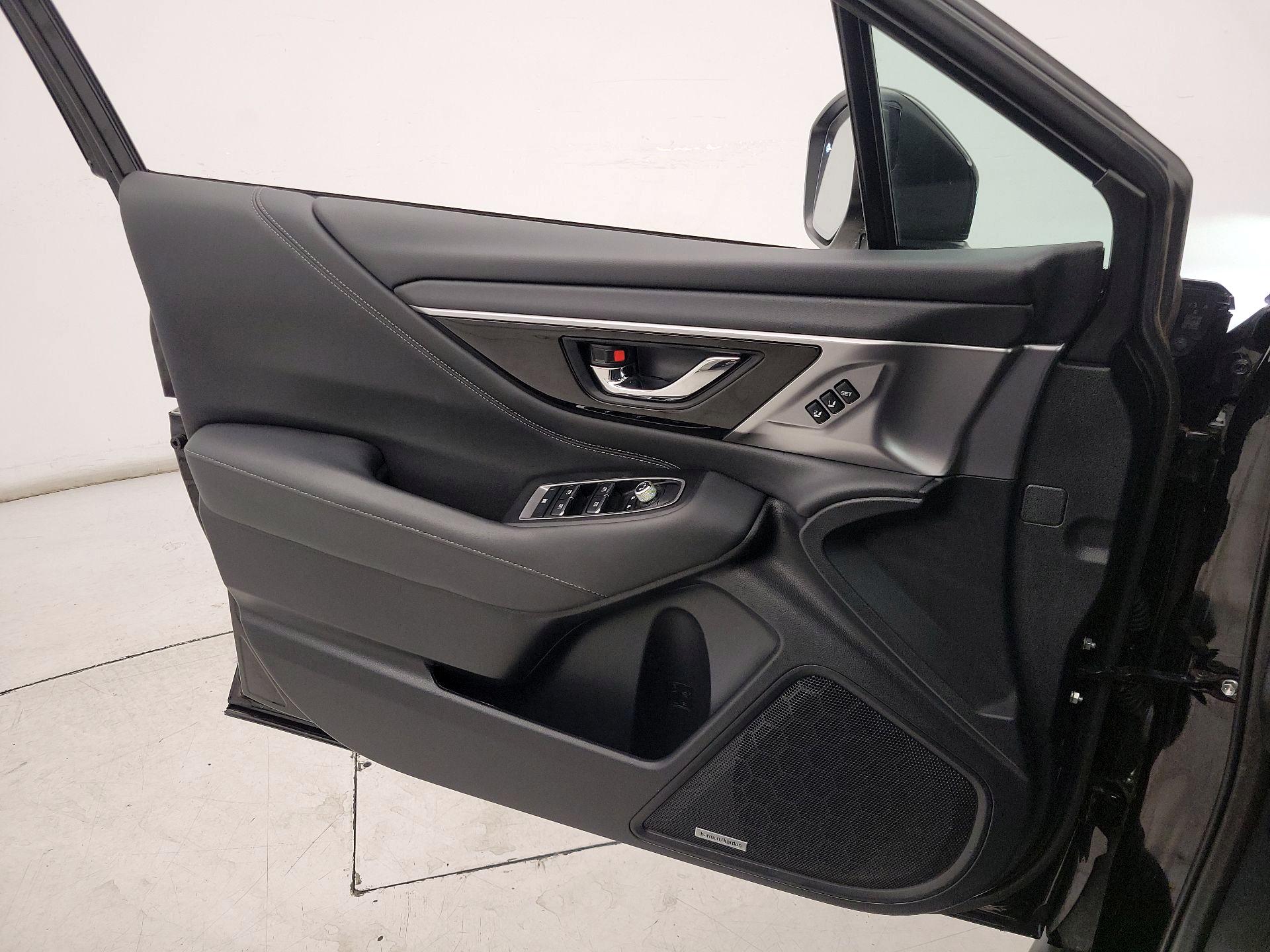 Thumbnail: 2022 Subaru Outback - 12